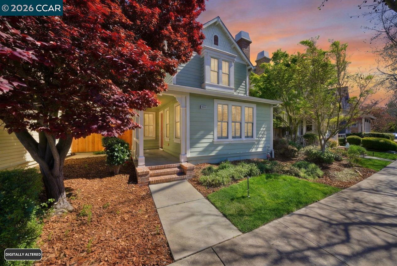 Detail Gallery Image 4 of 60 For 1084 Avocet Dr, Hercules,  CA 94547 - 4 Beds | 3/1 Baths