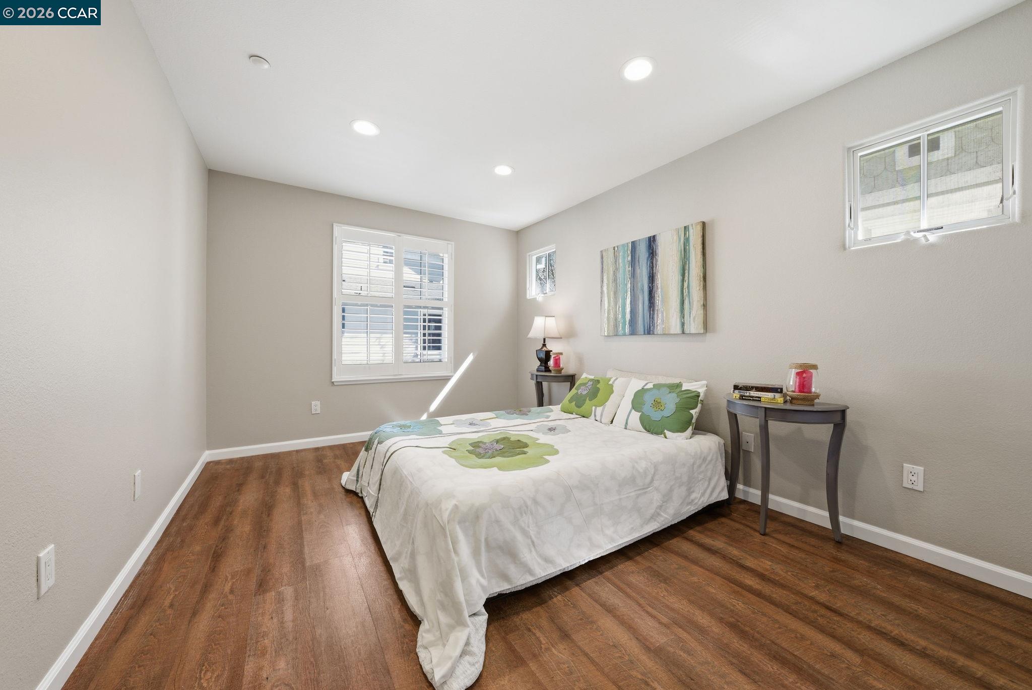 Detail Gallery Image 31 of 60 For 1084 Avocet Dr, Hercules,  CA 94547 - 4 Beds | 3/1 Baths