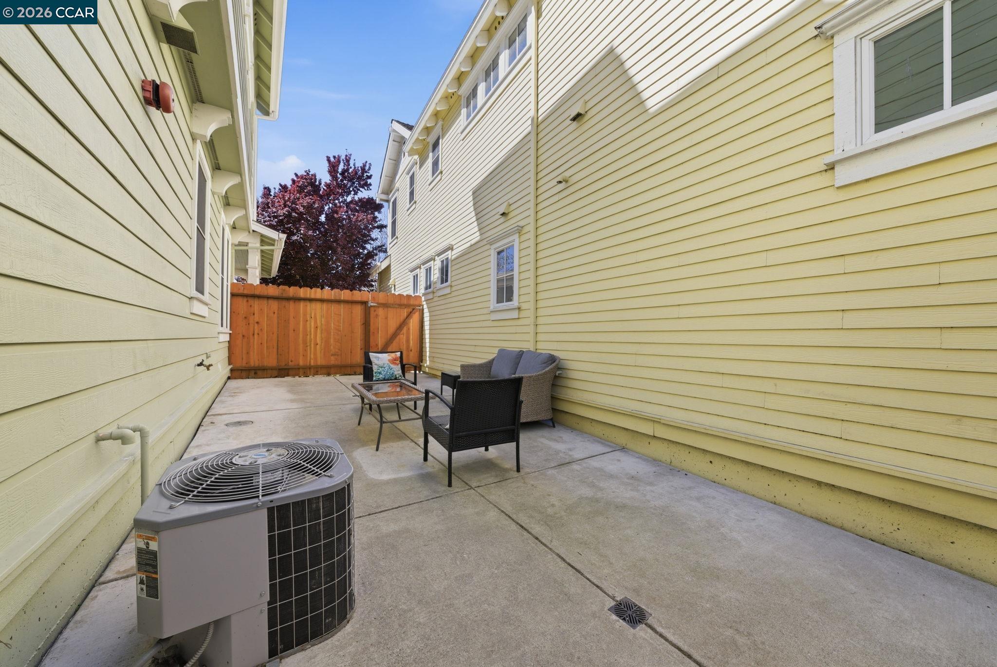 Detail Gallery Image 43 of 60 For 1084 Avocet Dr, Hercules,  CA 94547 - 4 Beds | 3/1 Baths