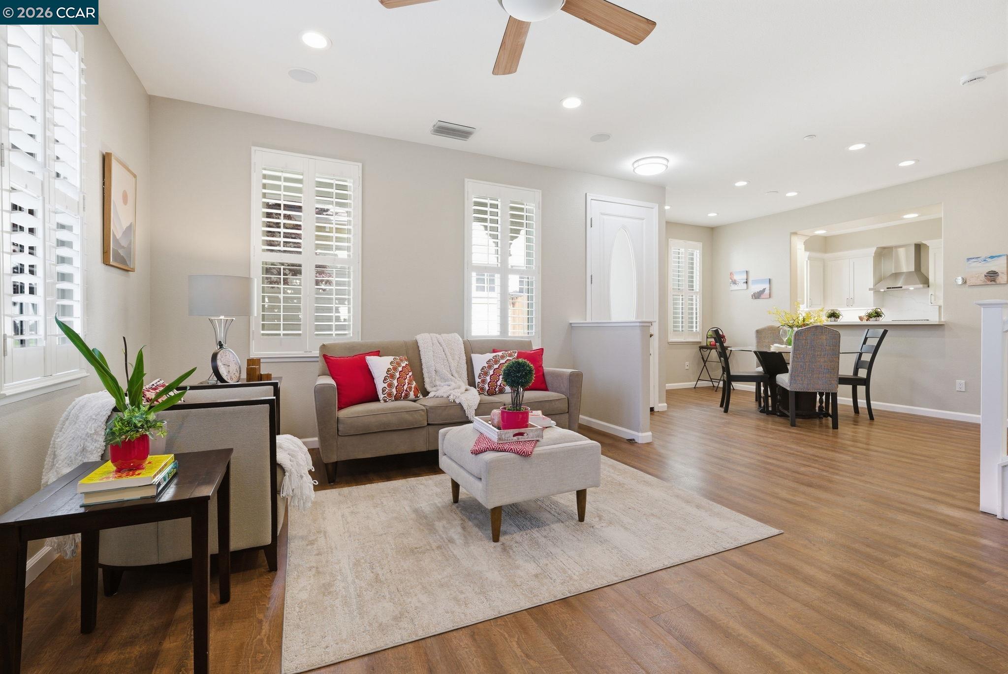 Detail Gallery Image 9 of 60 For 1084 Avocet Dr, Hercules,  CA 94547 - 4 Beds | 3/1 Baths