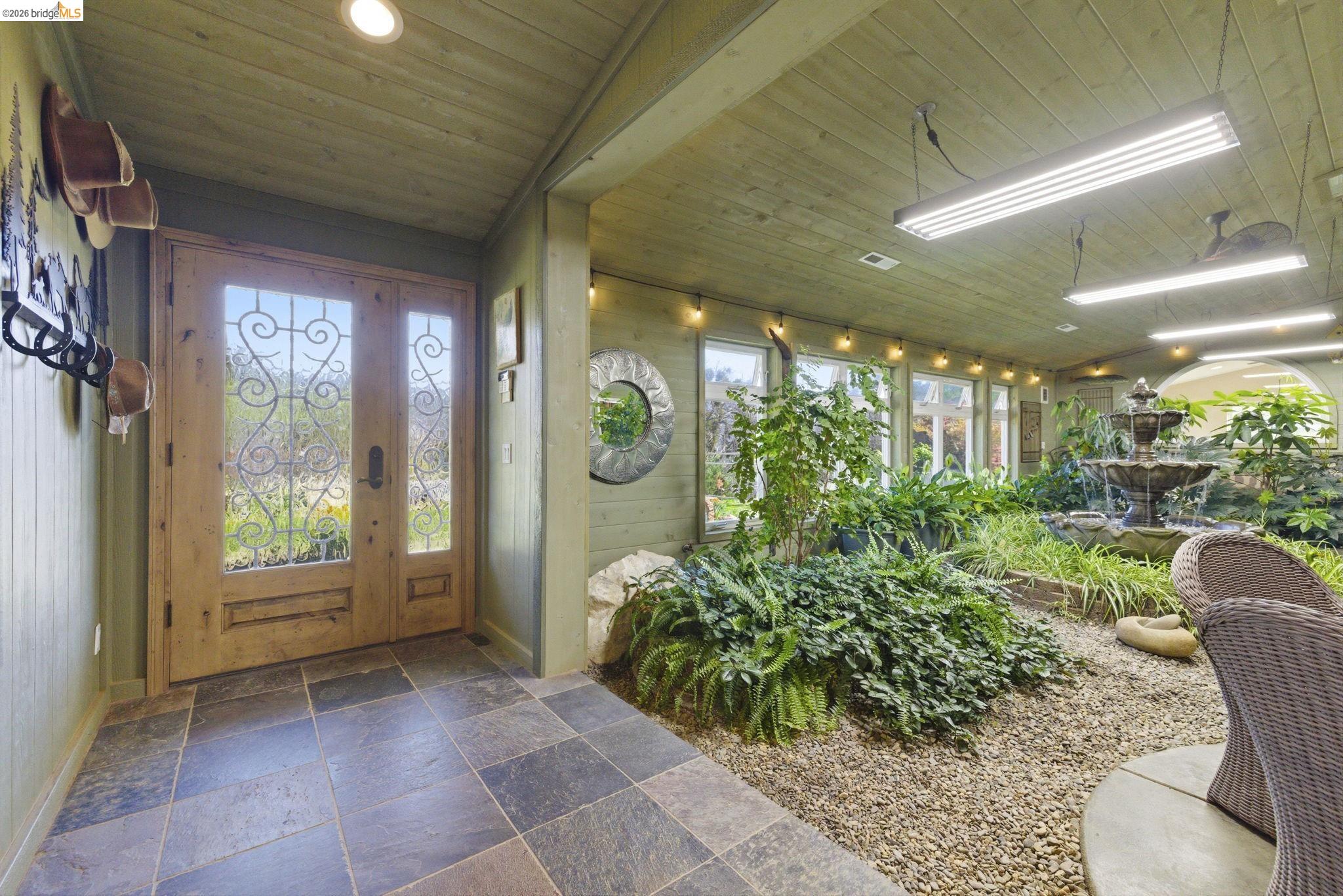 Detail Gallery Image 16 of 60 For 5356 Dogtown Rd, Coulterville,  CA 95311-9540 - 3 Beds | 3 Baths