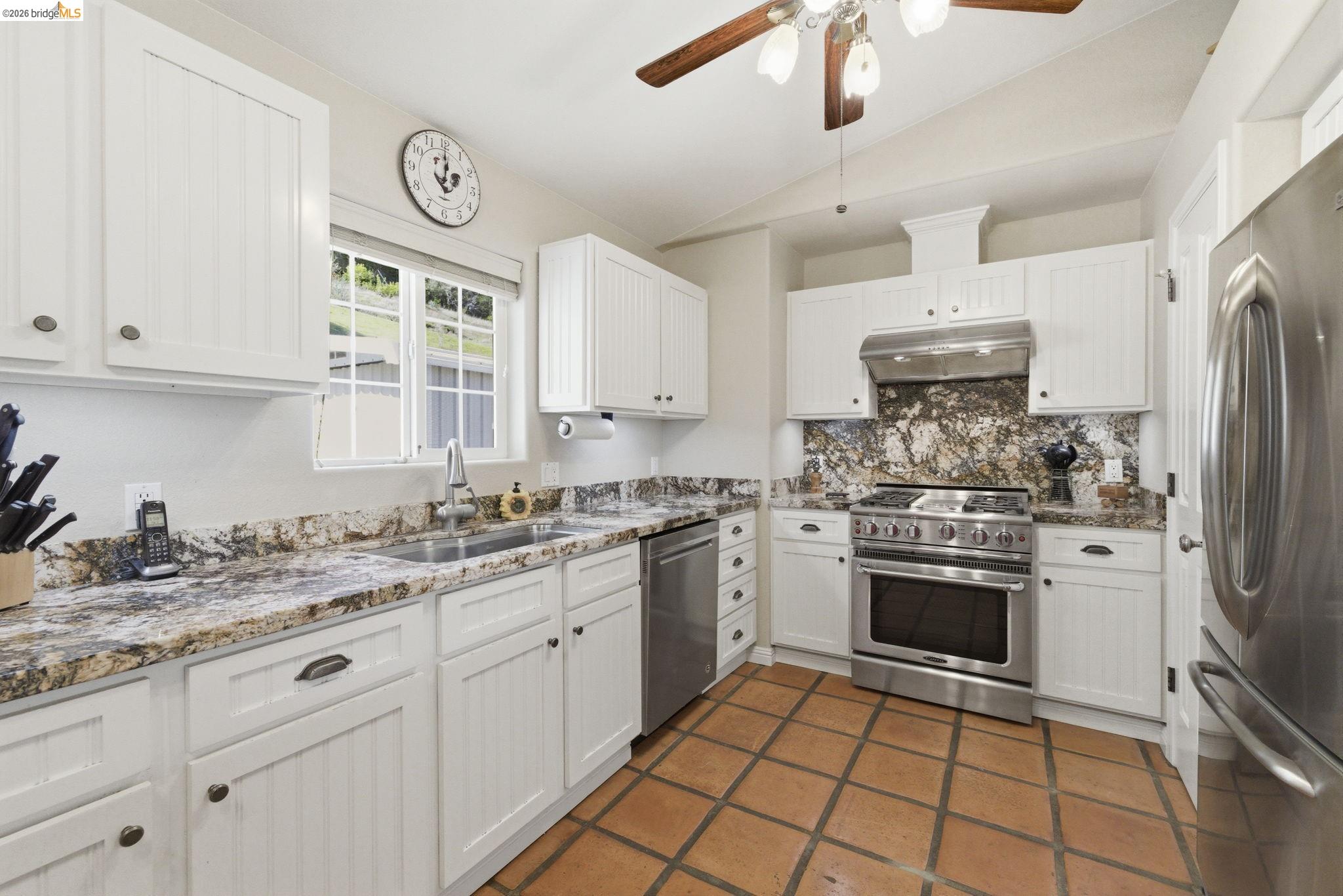 Detail Gallery Image 26 of 60 For 5356 Dogtown Rd, Coulterville,  CA 95311-9540 - 3 Beds | 3 Baths