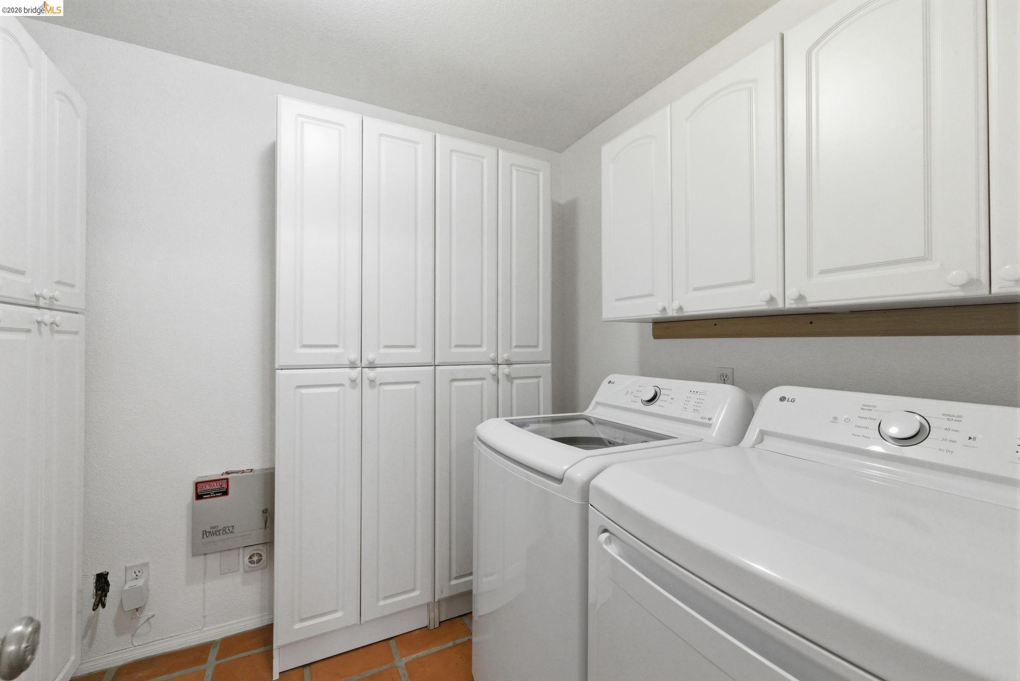 Detail Gallery Image 27 of 60 For 5356 Dogtown Rd, Coulterville,  CA 95311-9540 - 3 Beds | 3 Baths