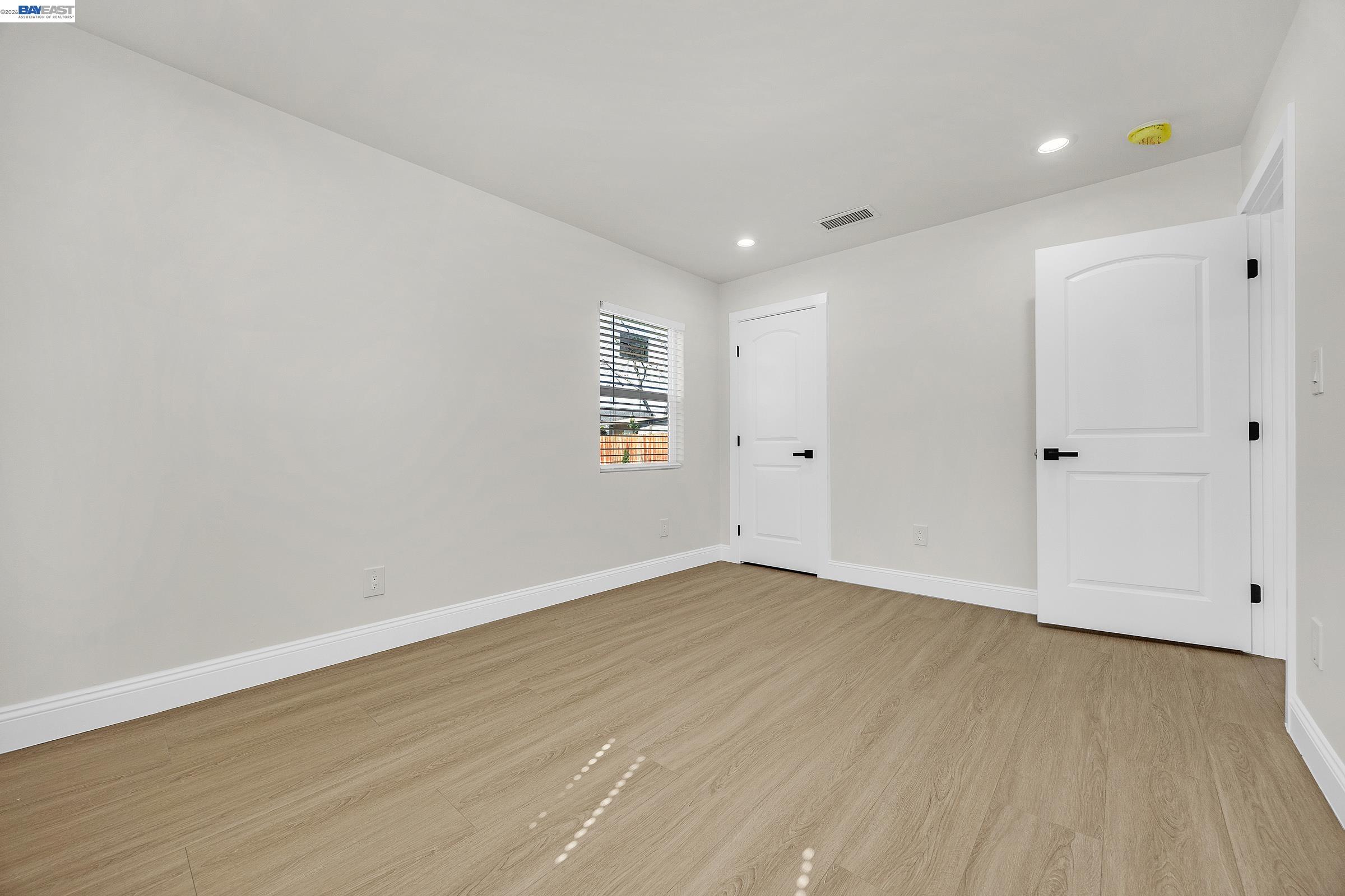 Detail Gallery Image 23 of 33 For 1577 Waltham Rd, Concord,  CA 94520 - 3 Beds | 1/1 Baths