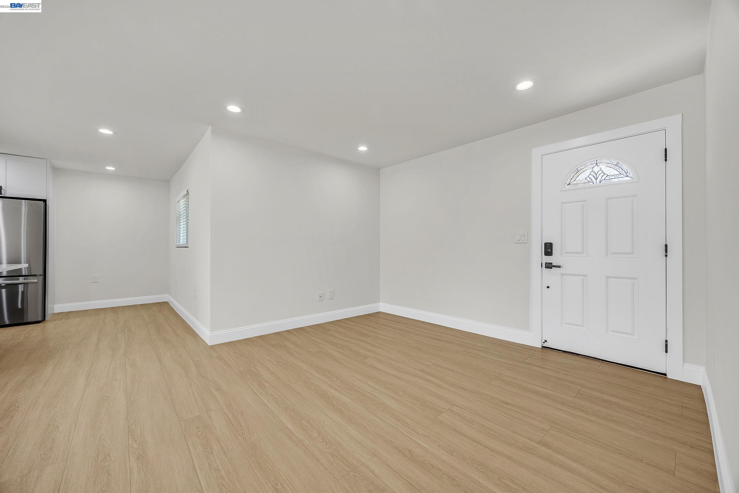 Detail Gallery Image 6 of 33 For 1577 Waltham Rd, Concord,  CA 94520 - 3 Beds | 1/1 Baths