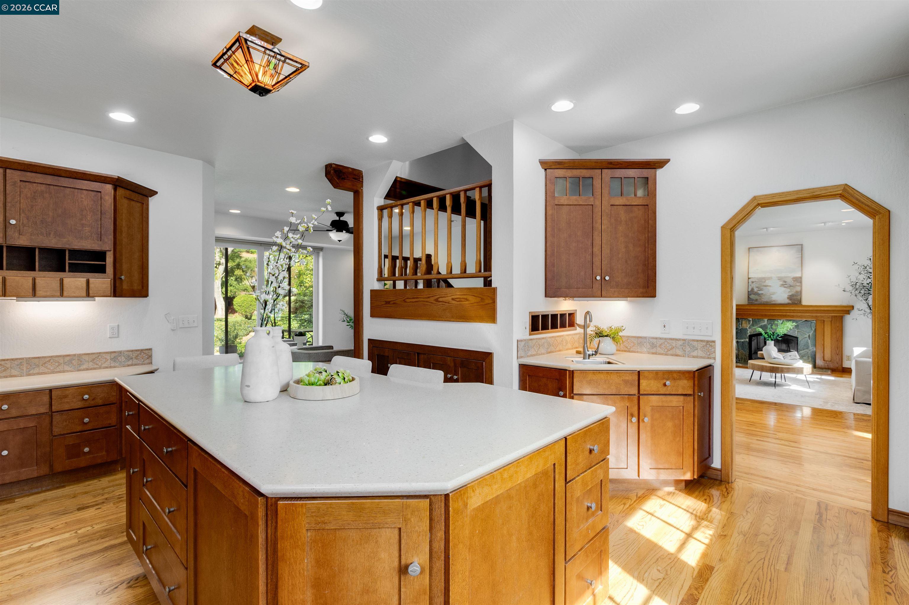 Detail Gallery Image 18 of 59 For 4 Wallabi Ct, Lafayette,  CA 94549 - 4 Beds | 3 Baths