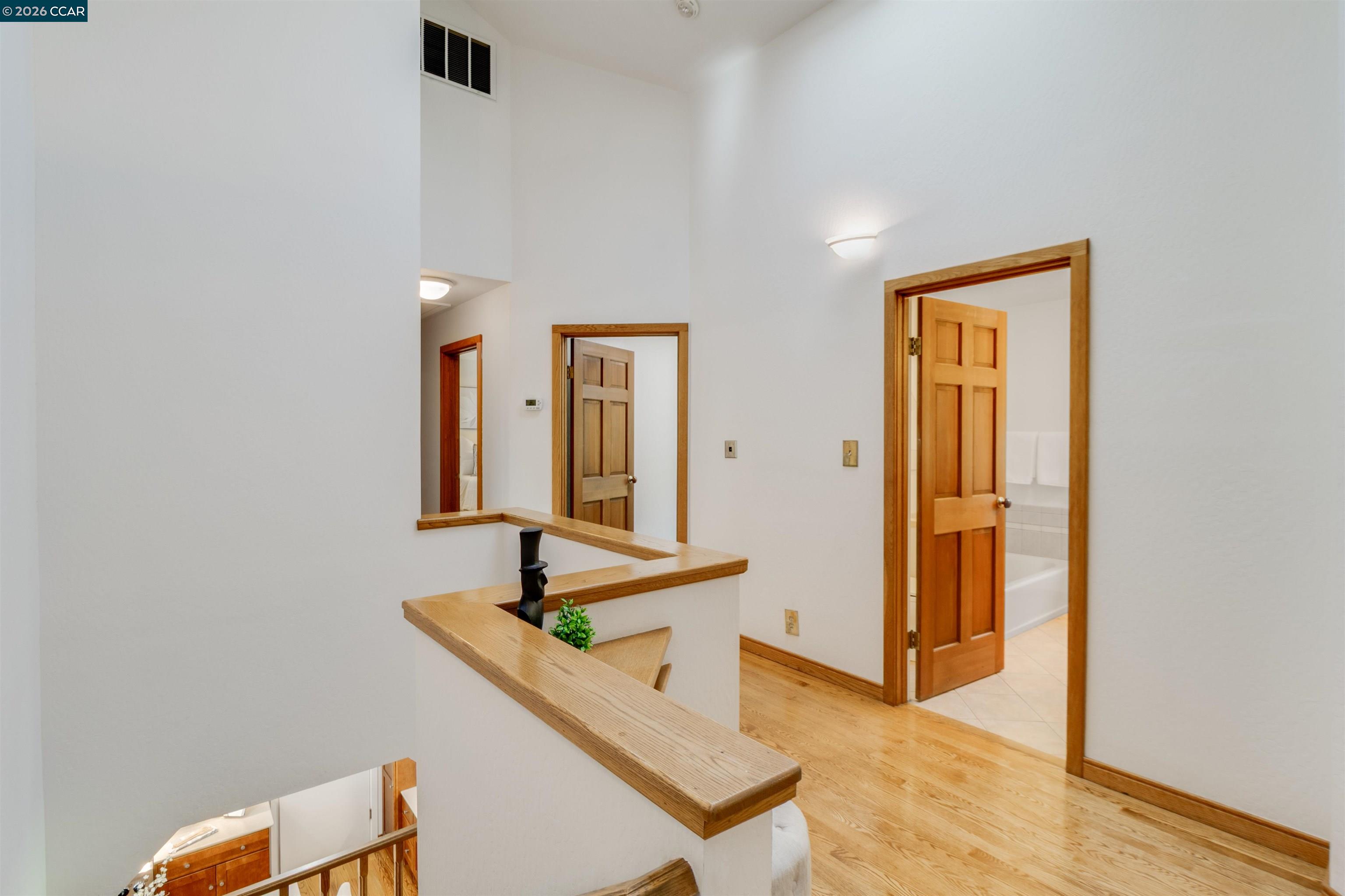 Detail Gallery Image 28 of 59 For 4 Wallabi Ct, Lafayette,  CA 94549 - 4 Beds | 3 Baths