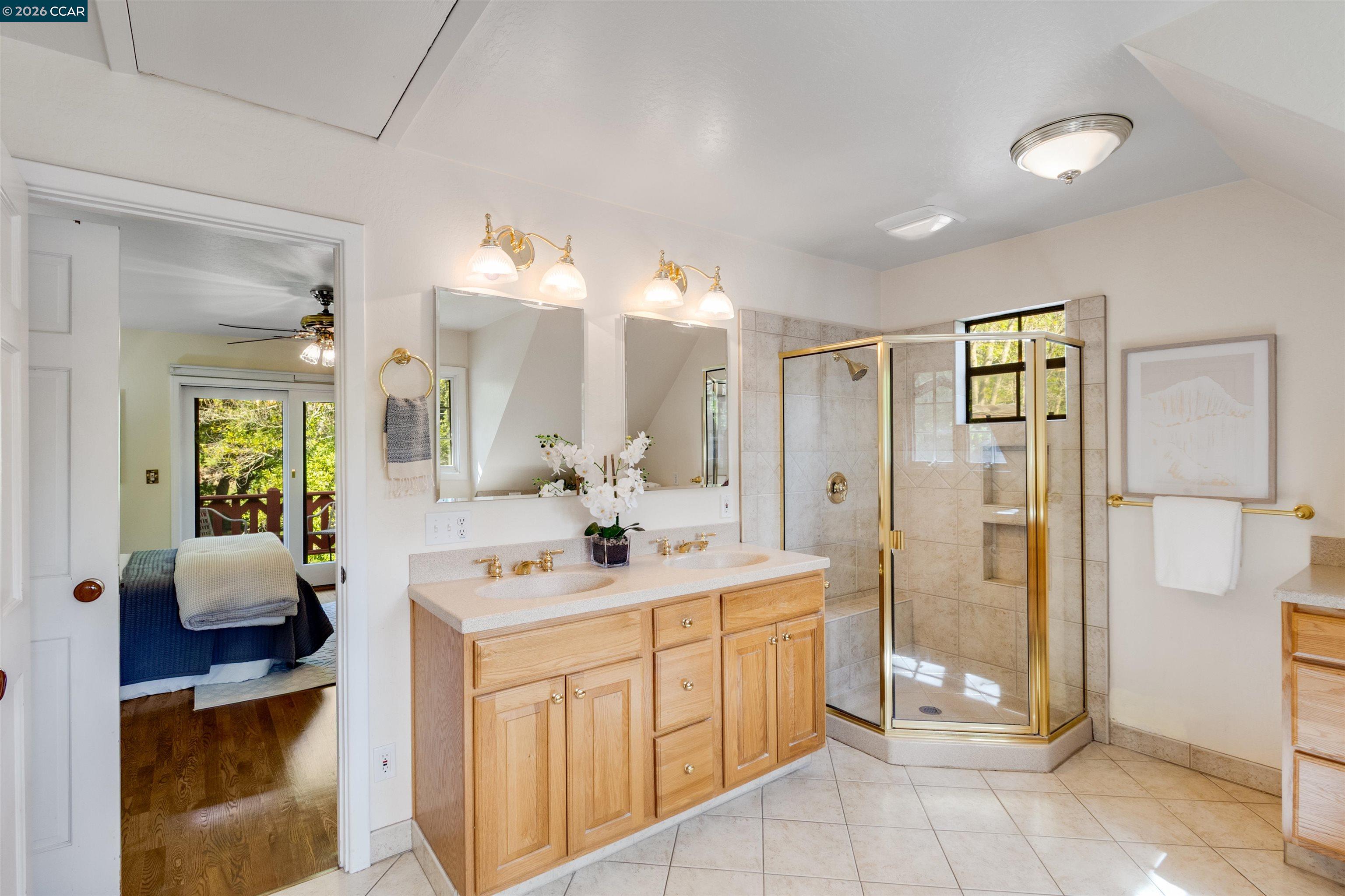 Detail Gallery Image 32 of 59 For 4 Wallabi Ct, Lafayette,  CA 94549 - 4 Beds | 3 Baths