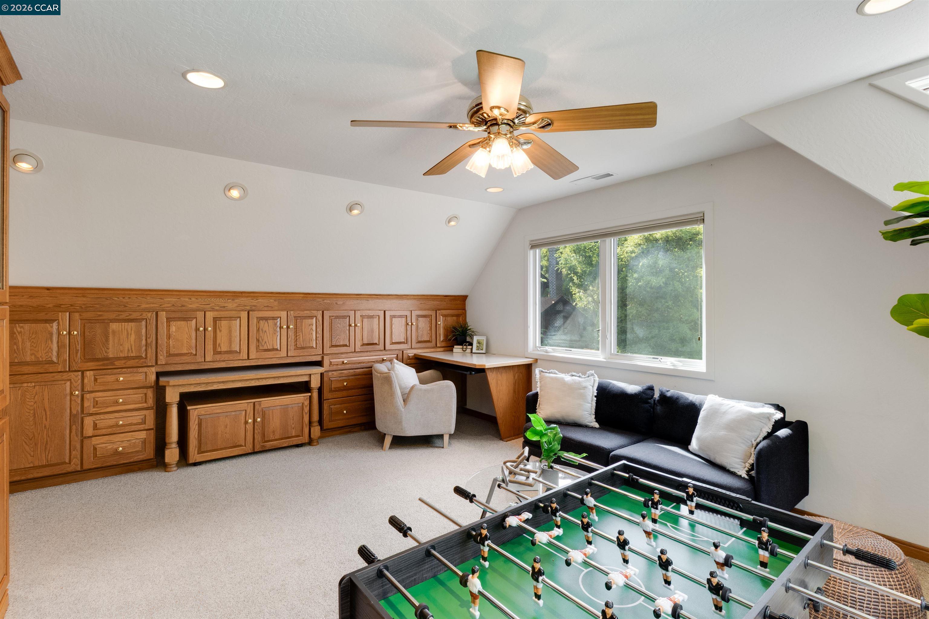 Detail Gallery Image 43 of 59 For 4 Wallabi Ct, Lafayette,  CA 94549 - 4 Beds | 3 Baths