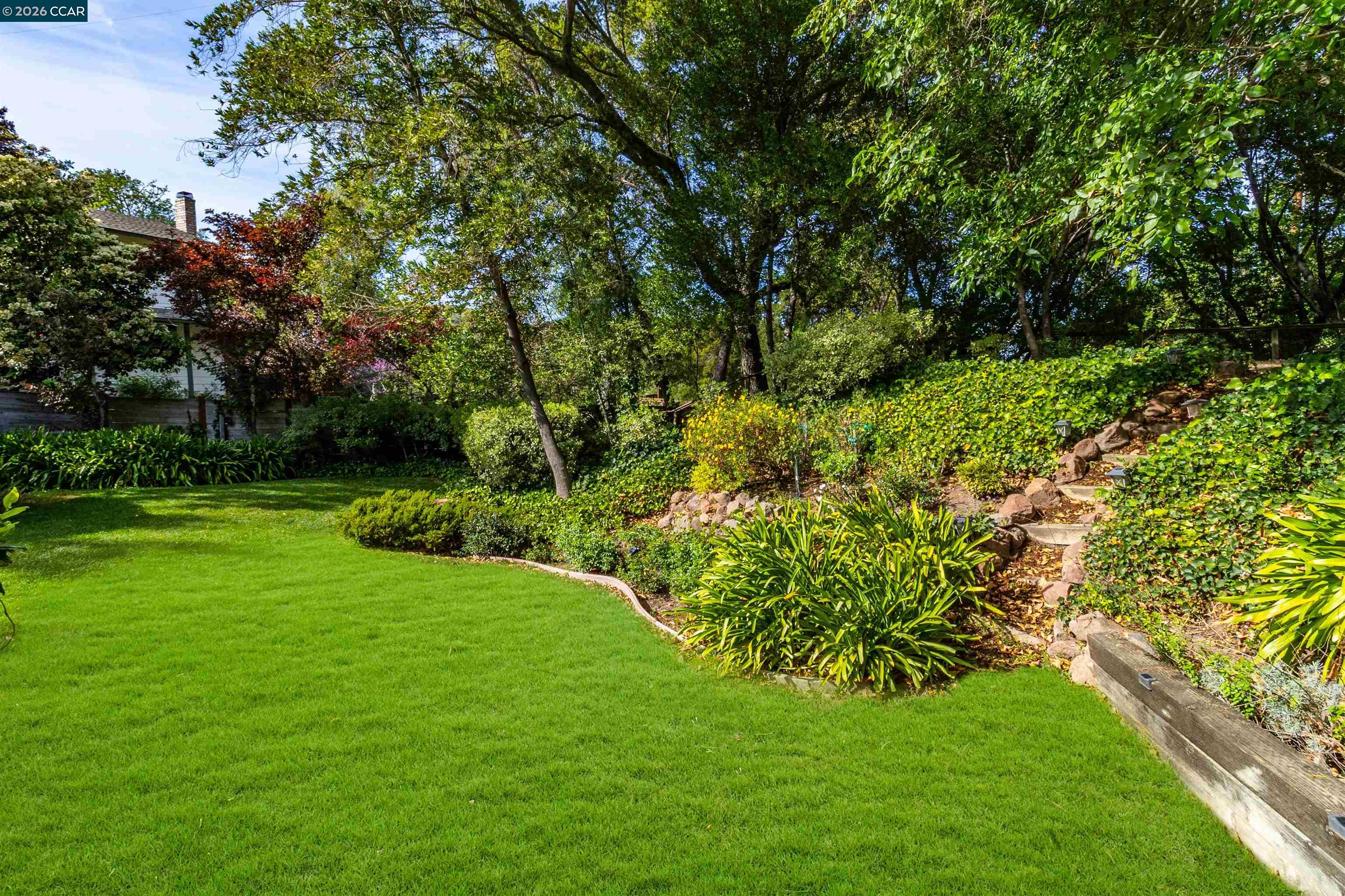 Detail Gallery Image 50 of 59 For 4 Wallabi Ct, Lafayette,  CA 94549 - 4 Beds | 3 Baths