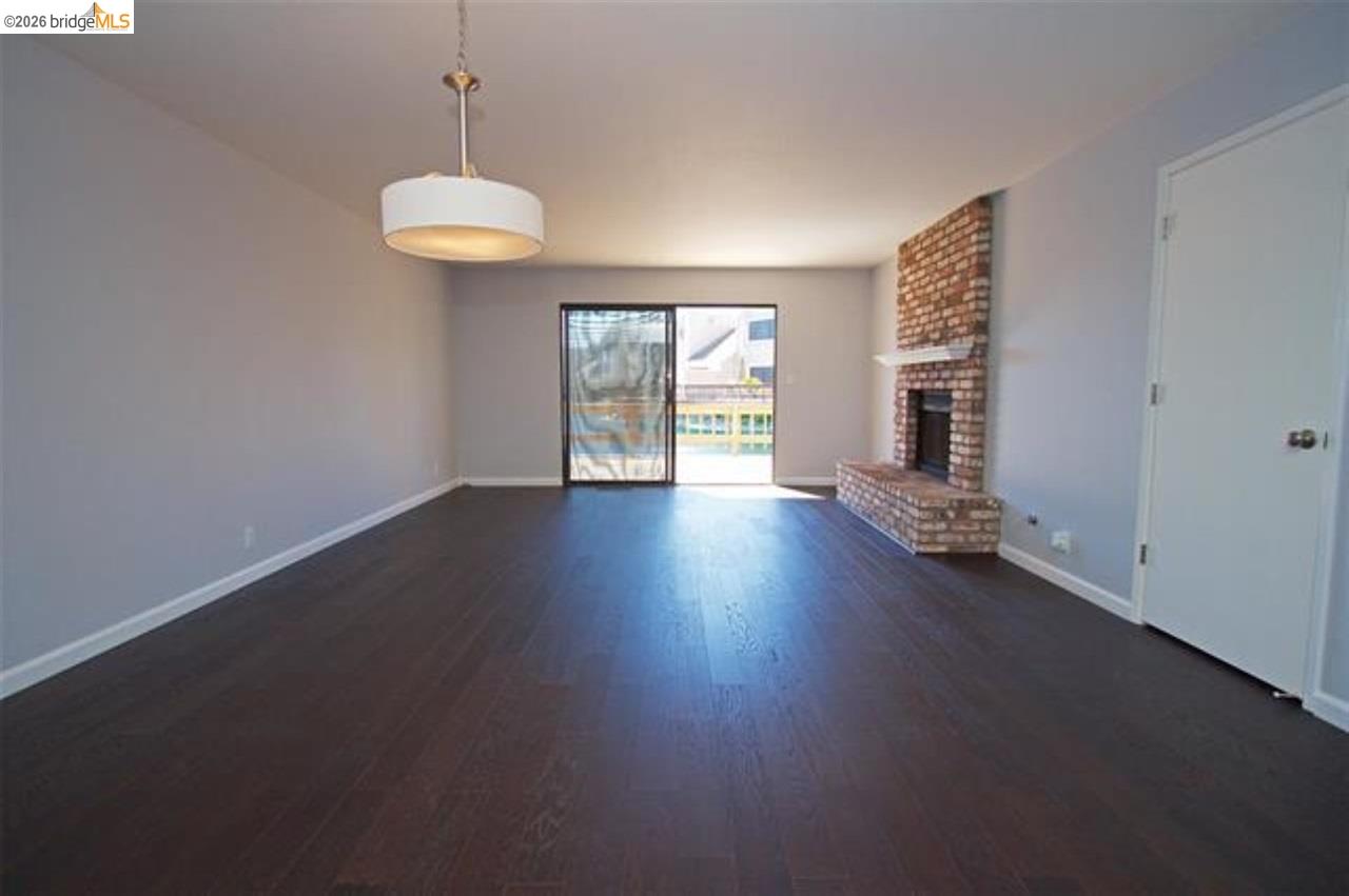 Detail Gallery Image 5 of 23 For 2063 Sand Point Rd, Discovery Bay,  CA 94505 - 2 Beds | 2/1 Baths