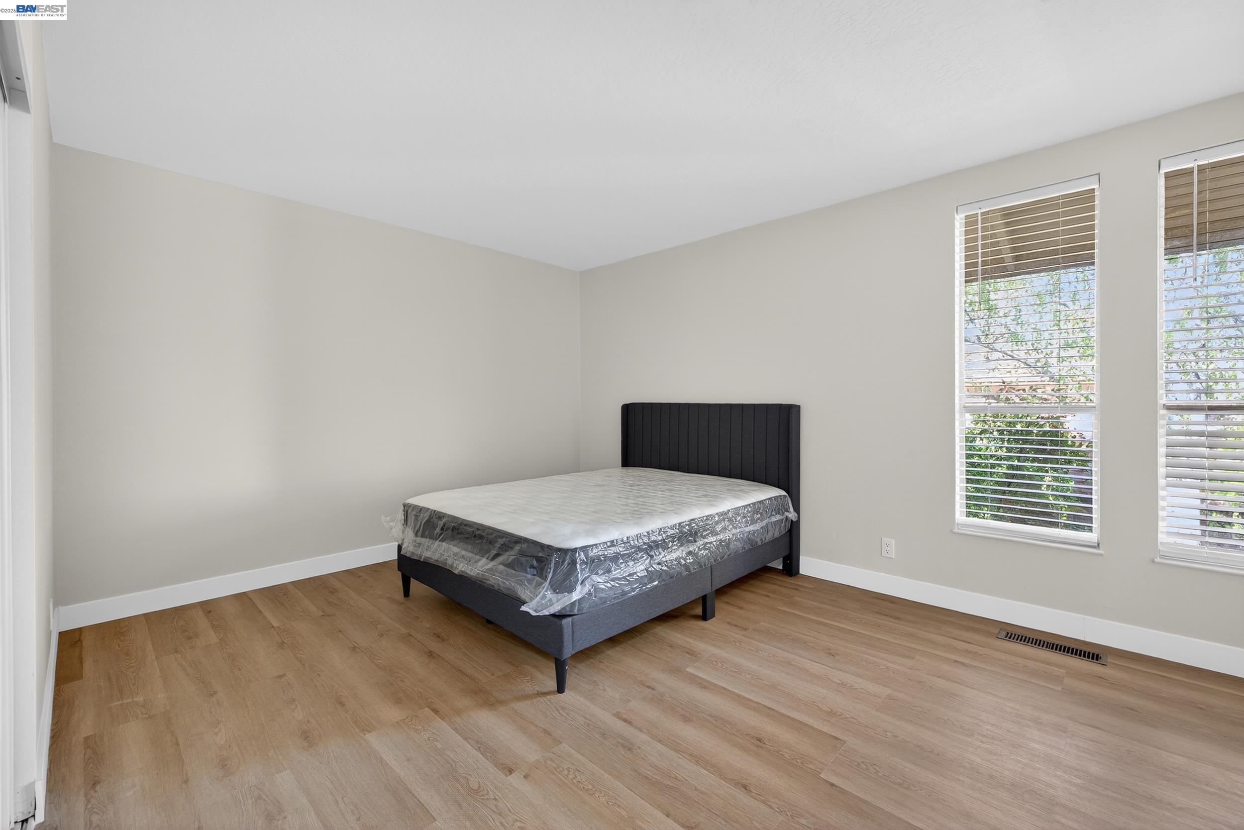 Photo #21: 41127348 Listing: Photo #21