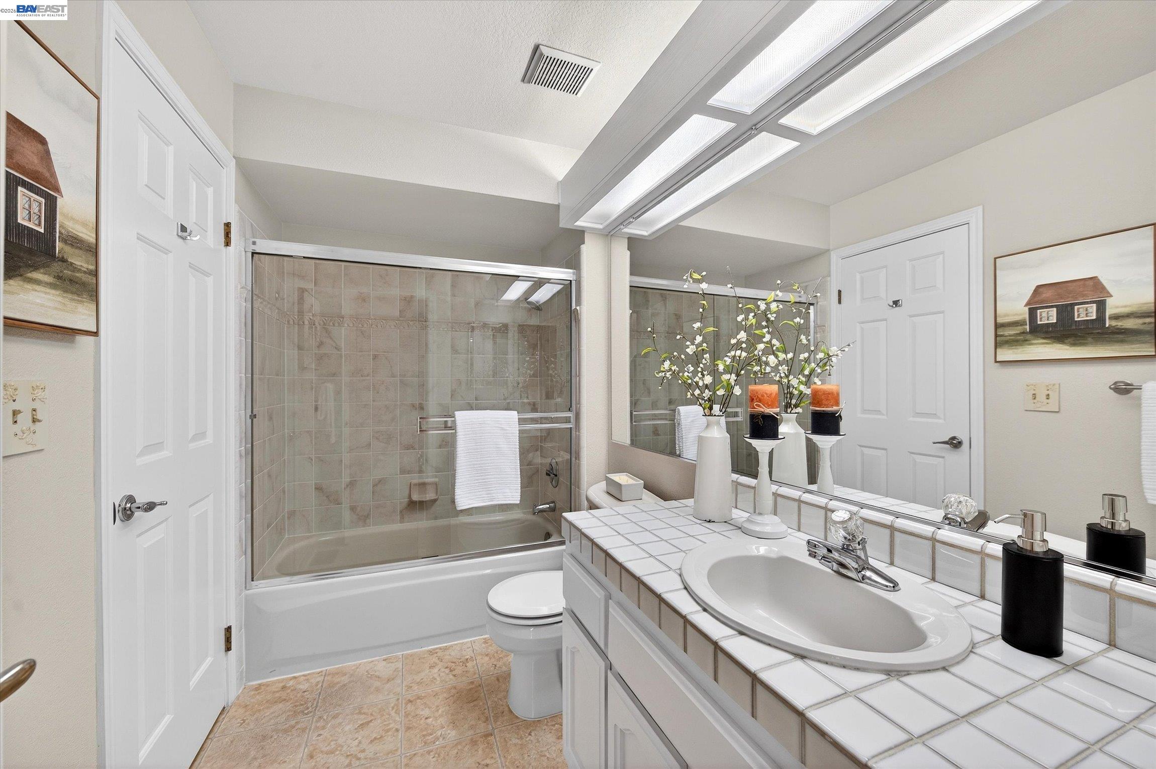 Detail Gallery Image 24 of 44 For 3329 Vermont Pl, Pleasanton,  CA 94588 - 4 Beds | 3 Baths