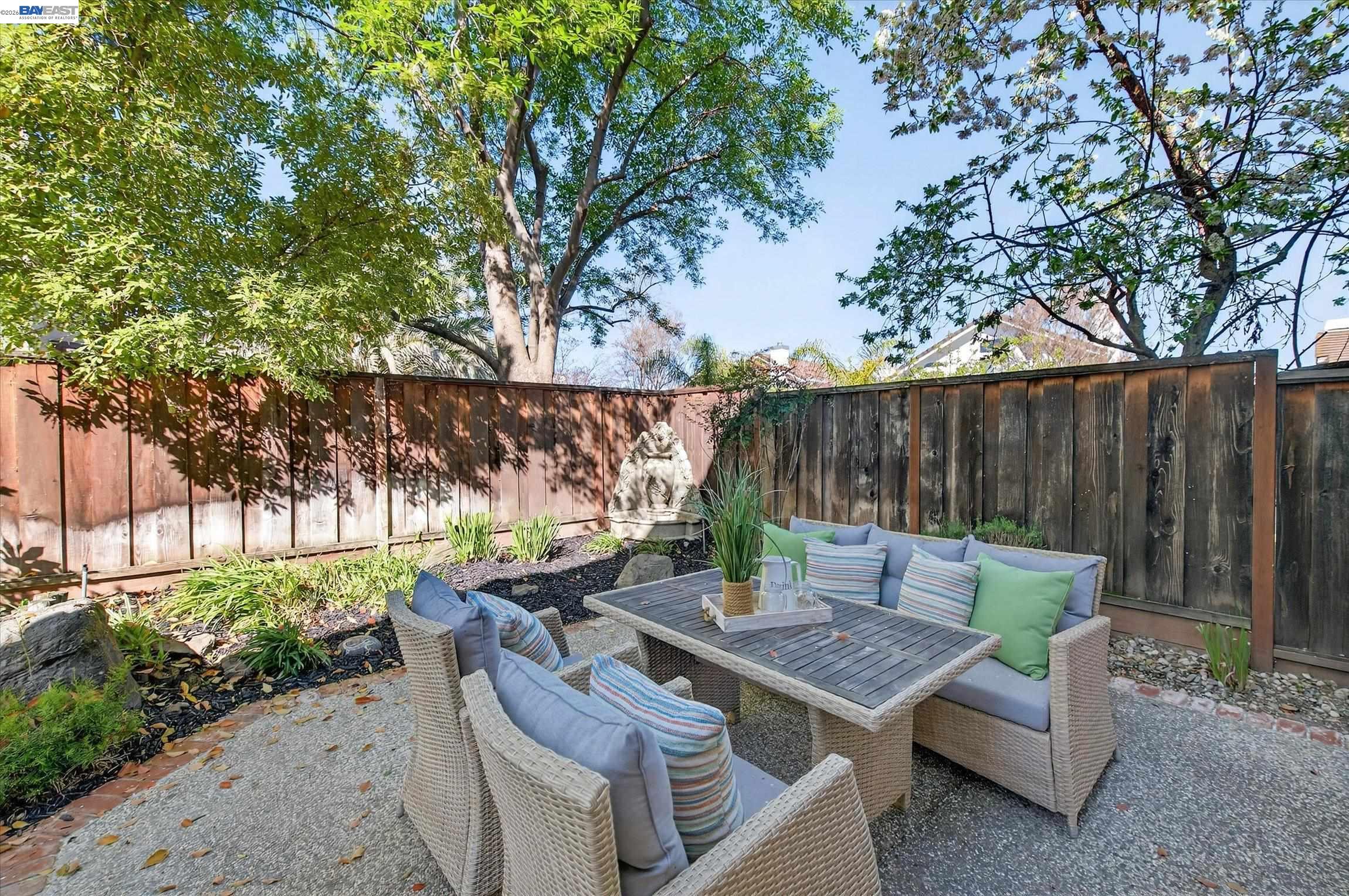 Detail Gallery Image 39 of 44 For 3329 Vermont Pl, Pleasanton,  CA 94588 - 4 Beds | 3 Baths