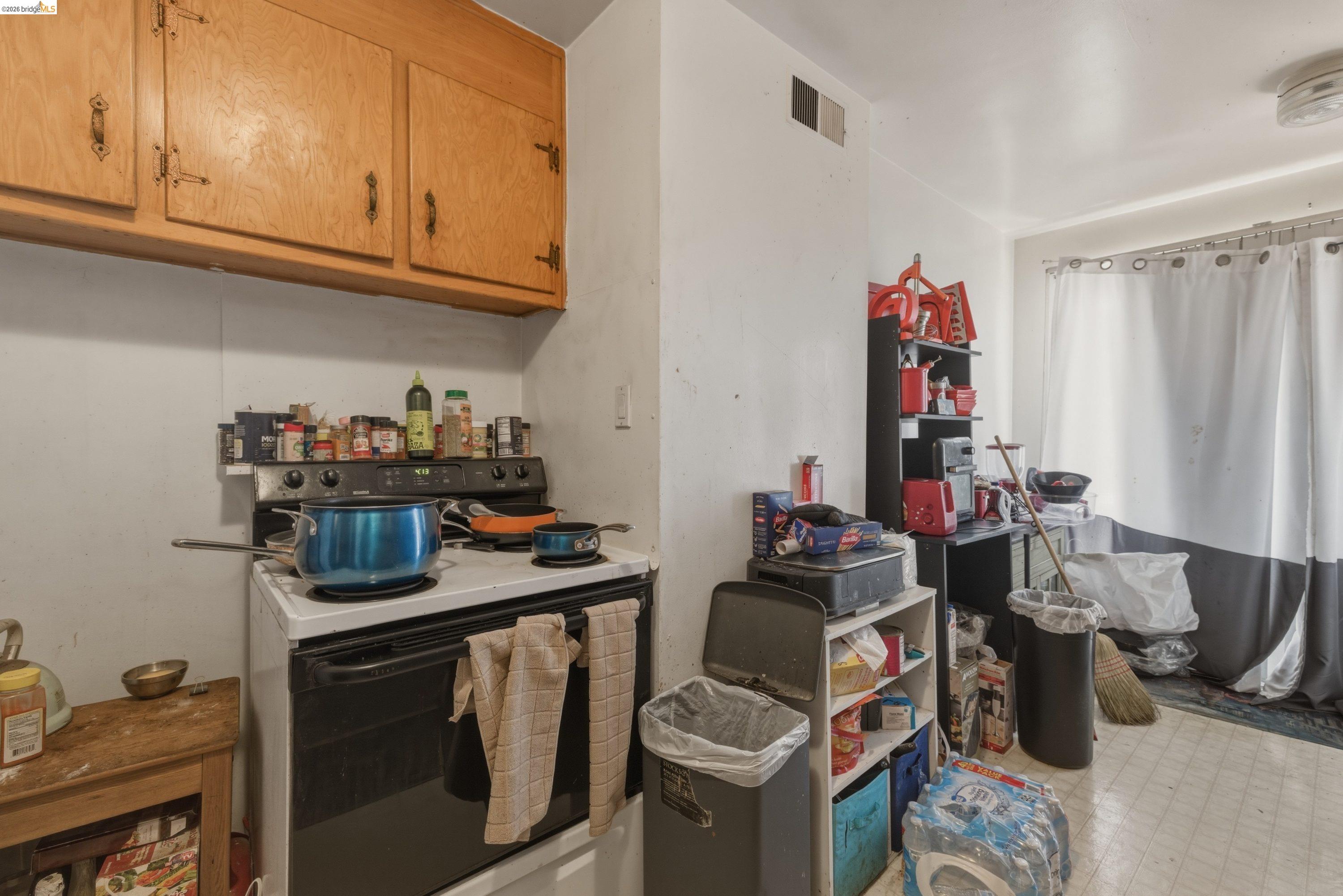 Detail Gallery Image 41 of 57 For 532 Lafayette Ave, San Leandro,  CA 94577 - – Beds | – Baths