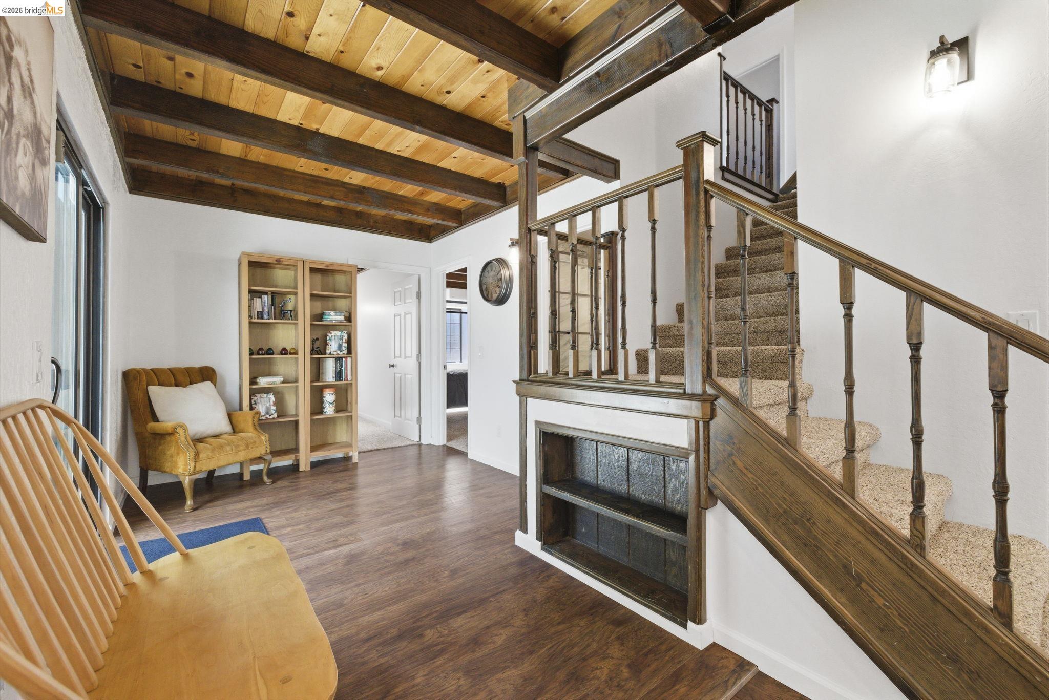 Detail Gallery Image 18 of 52 For 24159 Awahanee Rd, Sonora,  CA 95370 - 5 Beds | 2/1 Baths