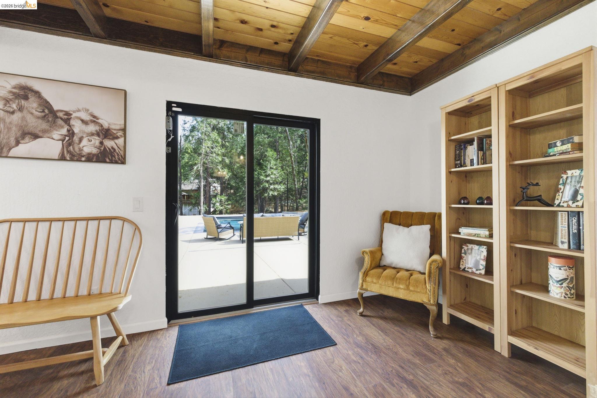 Detail Gallery Image 19 of 52 For 24159 Awahanee Rd, Sonora,  CA 95370 - 5 Beds | 2/1 Baths