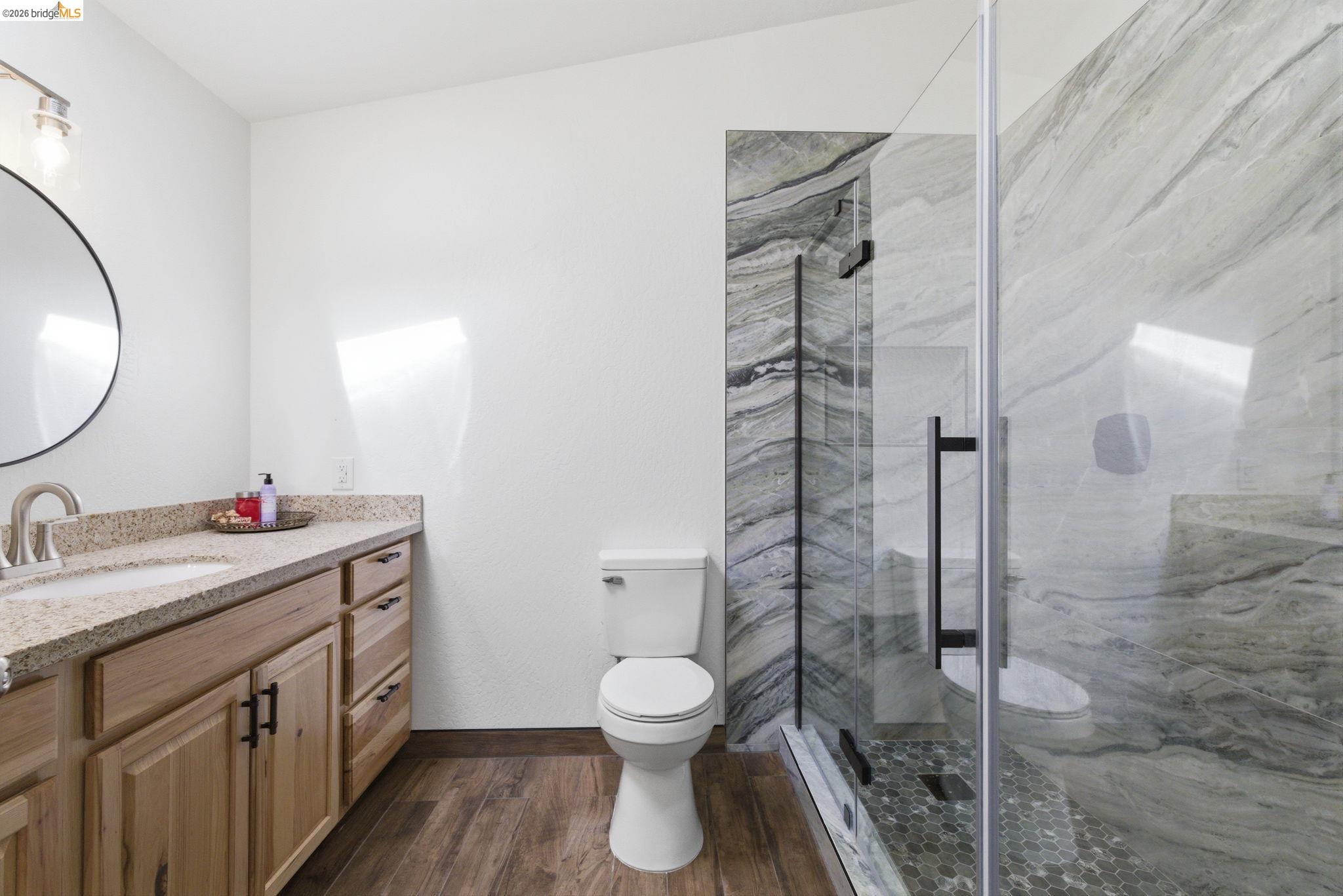 Detail Gallery Image 35 of 52 For 24159 Awahanee Rd, Sonora,  CA 95370 - 5 Beds | 2/1 Baths