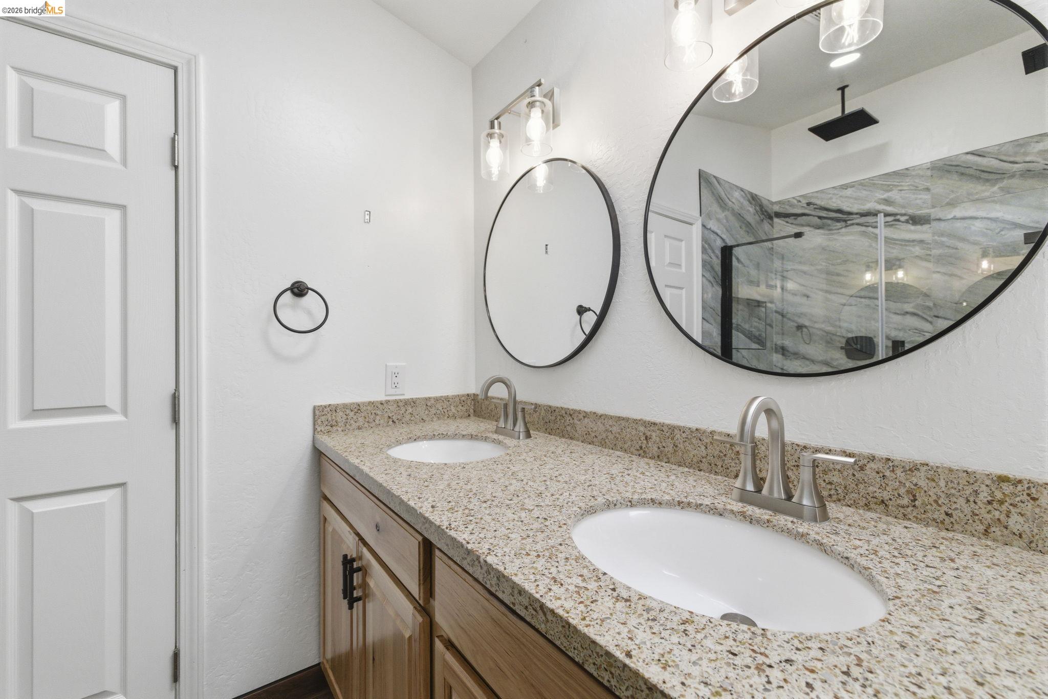 Detail Gallery Image 36 of 52 For 24159 Awahanee Rd, Sonora,  CA 95370 - 5 Beds | 2/1 Baths