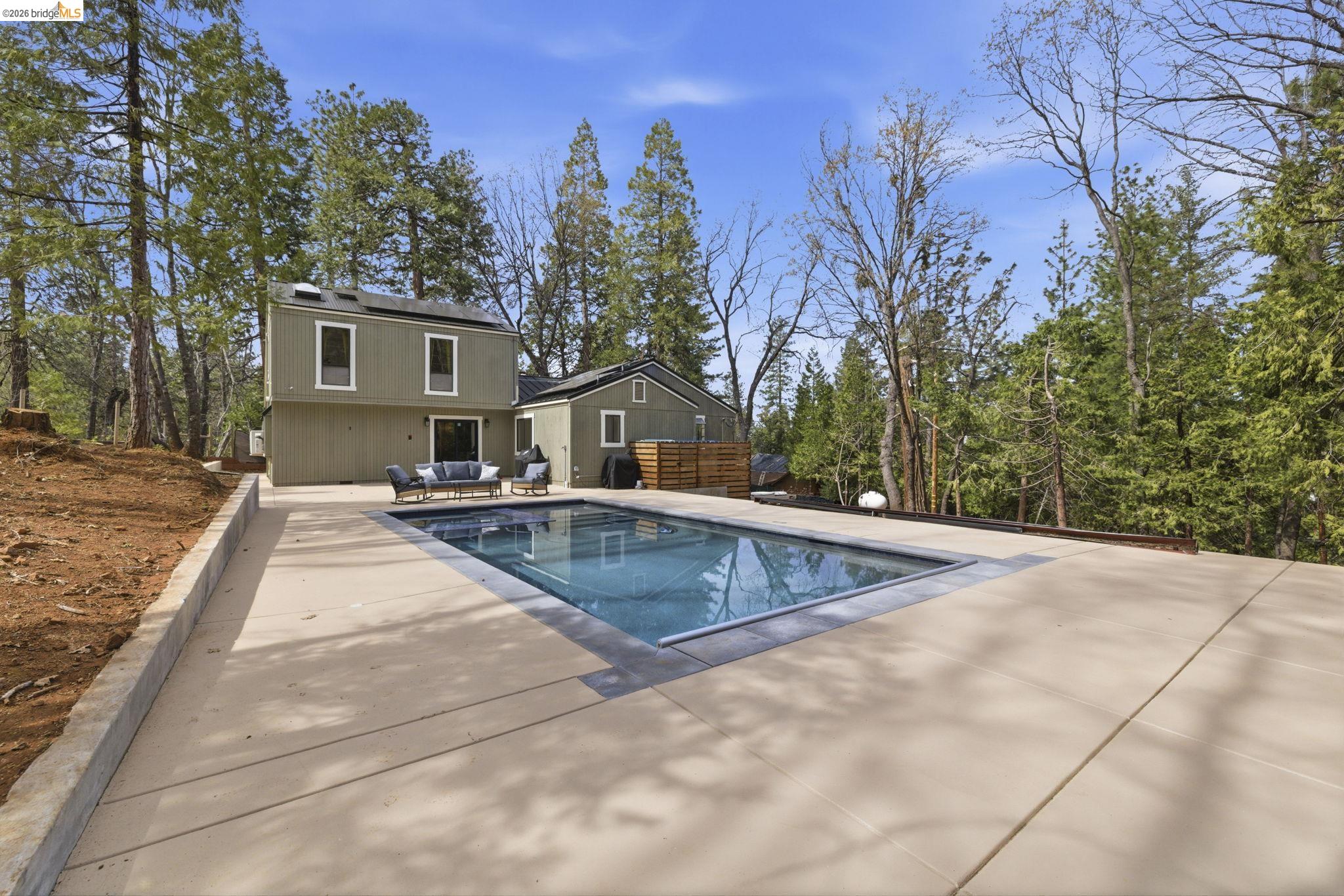 Detail Gallery Image 42 of 52 For 24159 Awahanee Rd, Sonora,  CA 95370 - 5 Beds | 2/1 Baths