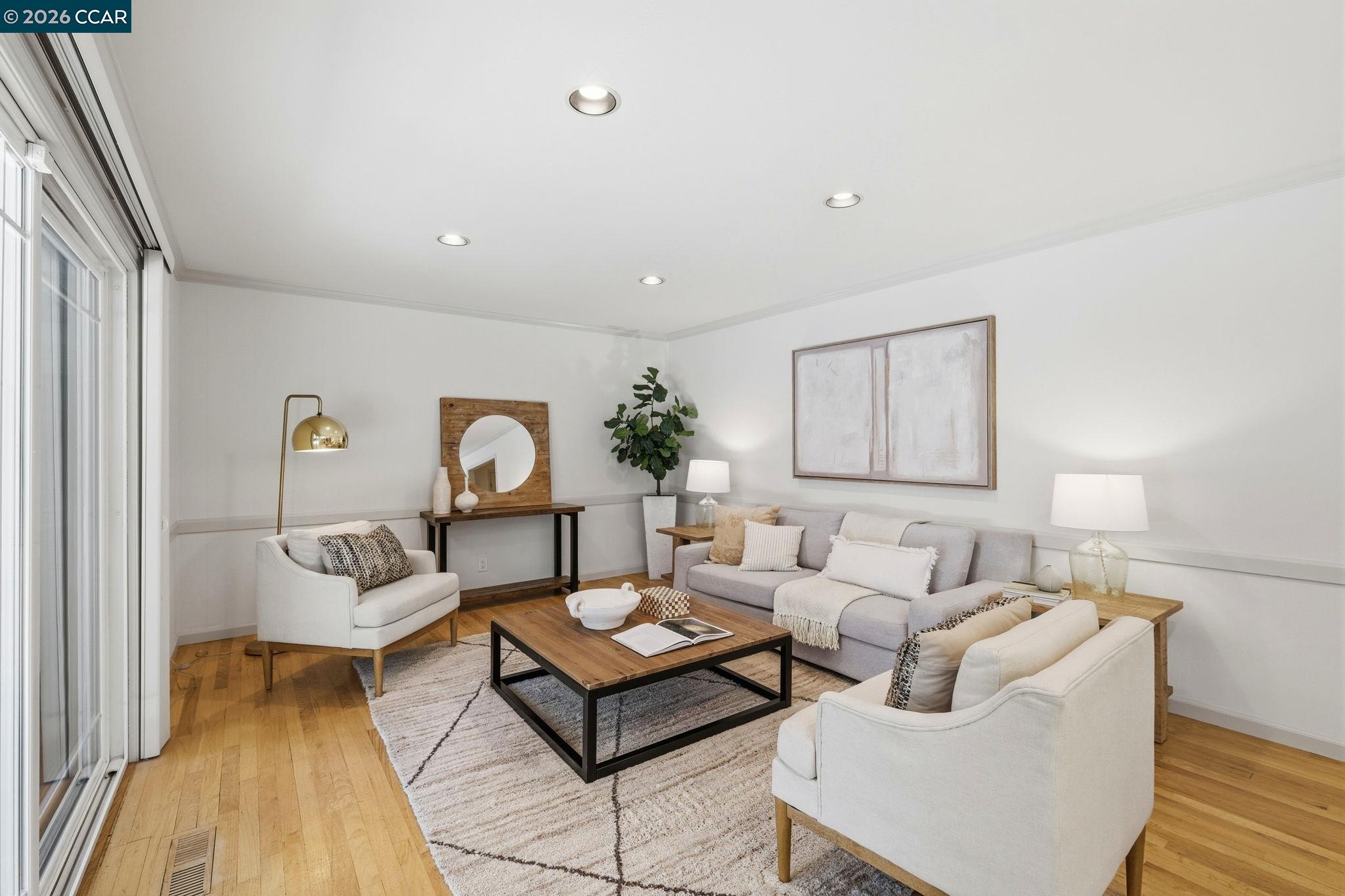 Detail Gallery Image 14 of 60 For 101 Hartford Road, Danville,  CA 94526 - 4 Beds | 2 Baths