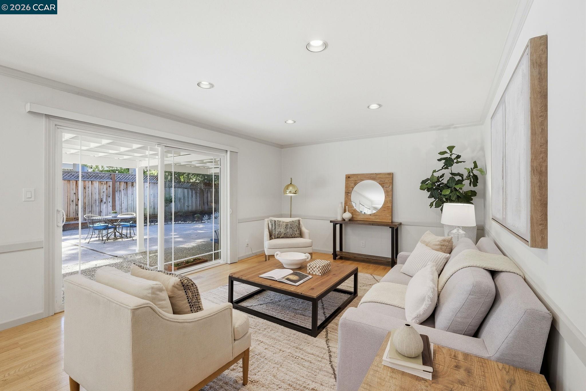 Detail Gallery Image 15 of 60 For 101 Hartford Road, Danville,  CA 94526 - 4 Beds | 2 Baths