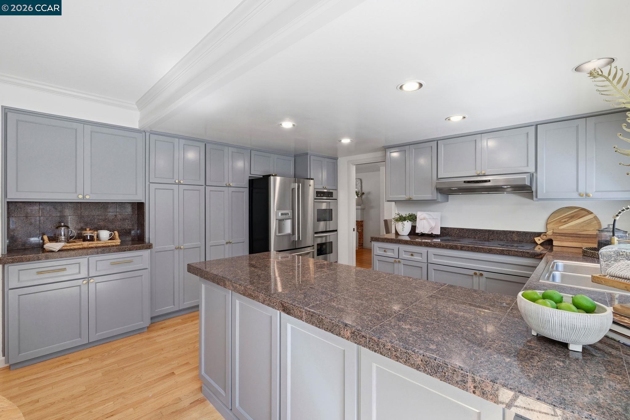 Detail Gallery Image 16 of 60 For 101 Hartford Road, Danville,  CA 94526 - 4 Beds | 2 Baths