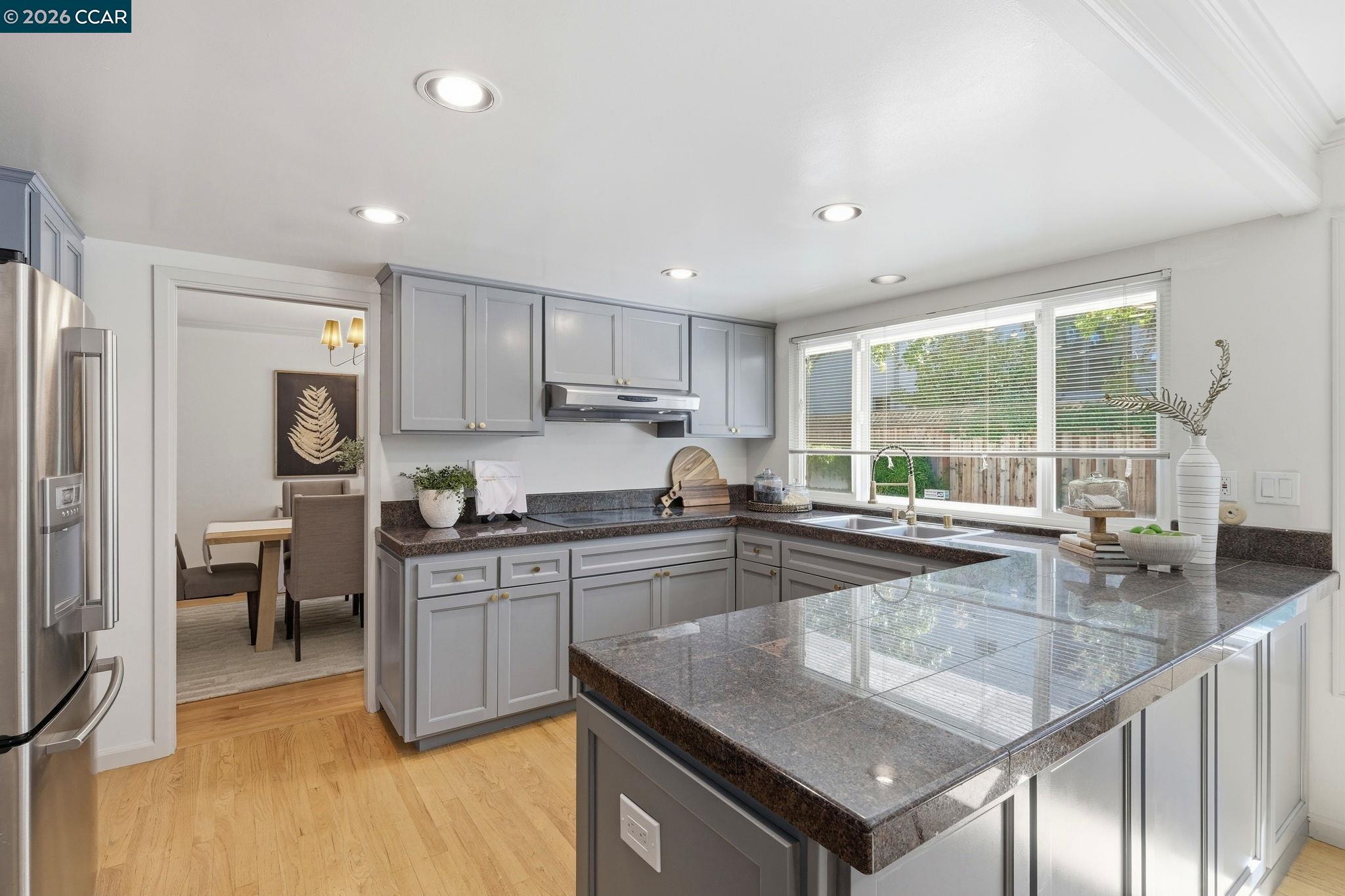 Detail Gallery Image 17 of 60 For 101 Hartford Road, Danville,  CA 94526 - 4 Beds | 2 Baths