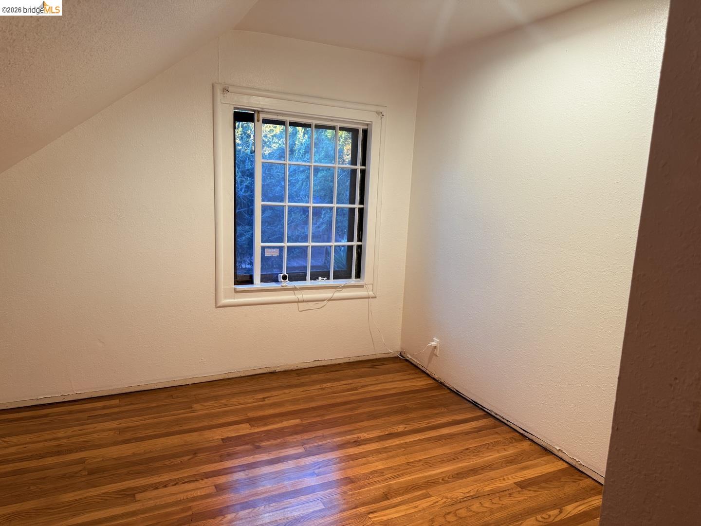 Detail Gallery Image 19 of 58 For 4432 Harbor View Ave, Oakland,  CA 94619 - 3 Beds | 2 Baths