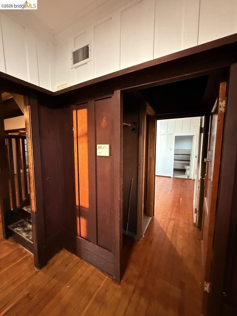 Detail Gallery Image 31 of 58 For 4432 Harbor View Ave, Oakland,  CA 94619 - 3 Beds | 2 Baths