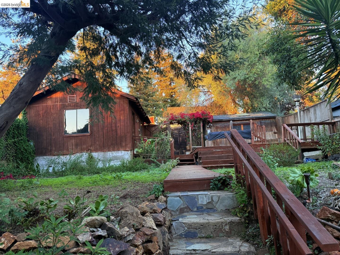 Detail Gallery Image 9 of 58 For 4432 Harbor View Ave, Oakland,  CA 94619 - 3 Beds | 2 Baths