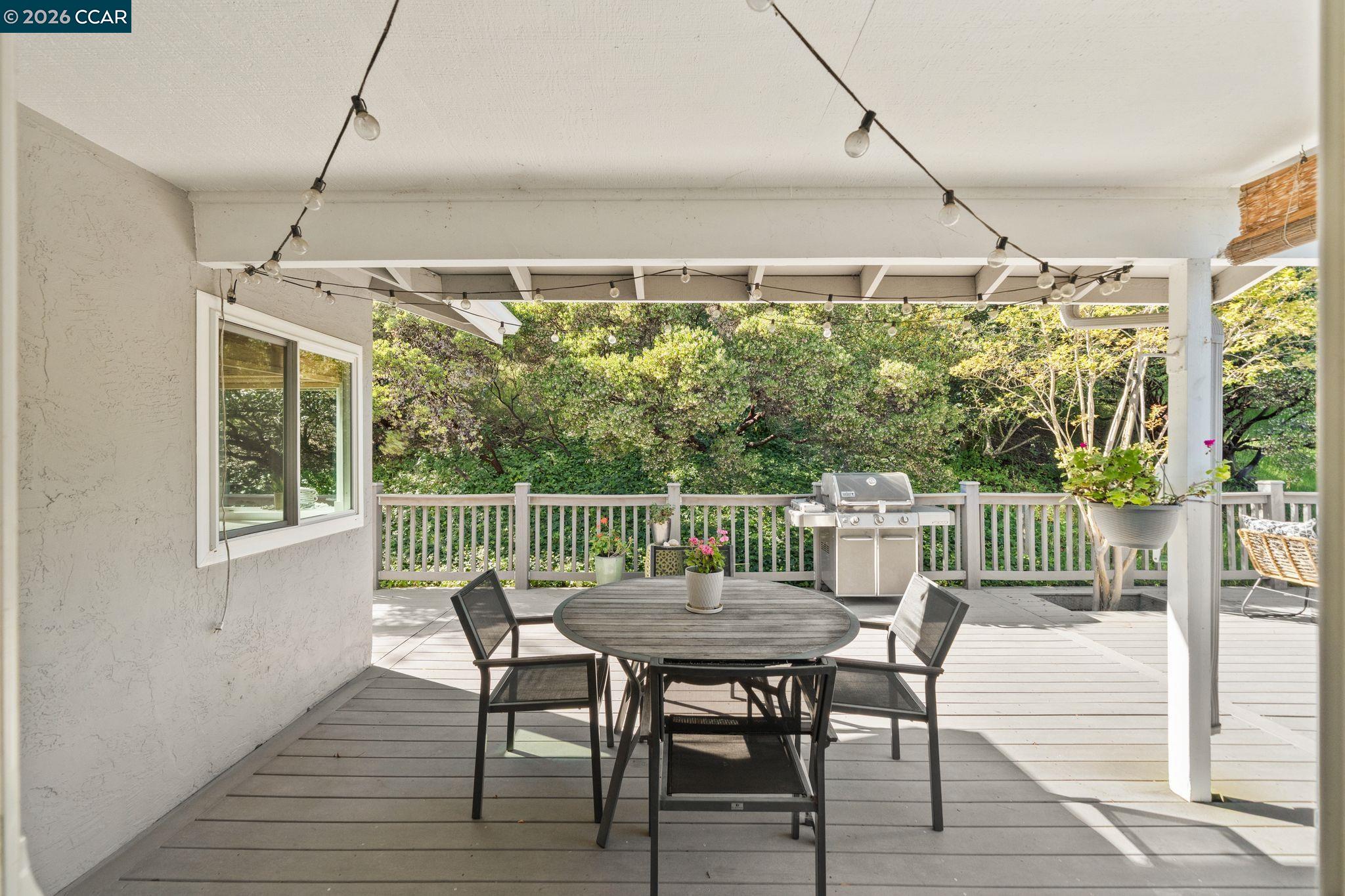 Detail Gallery Image 23 of 45 For 129 Galen Dr, Walnut Creek,  CA 94597 - 3 Beds | 2 Baths