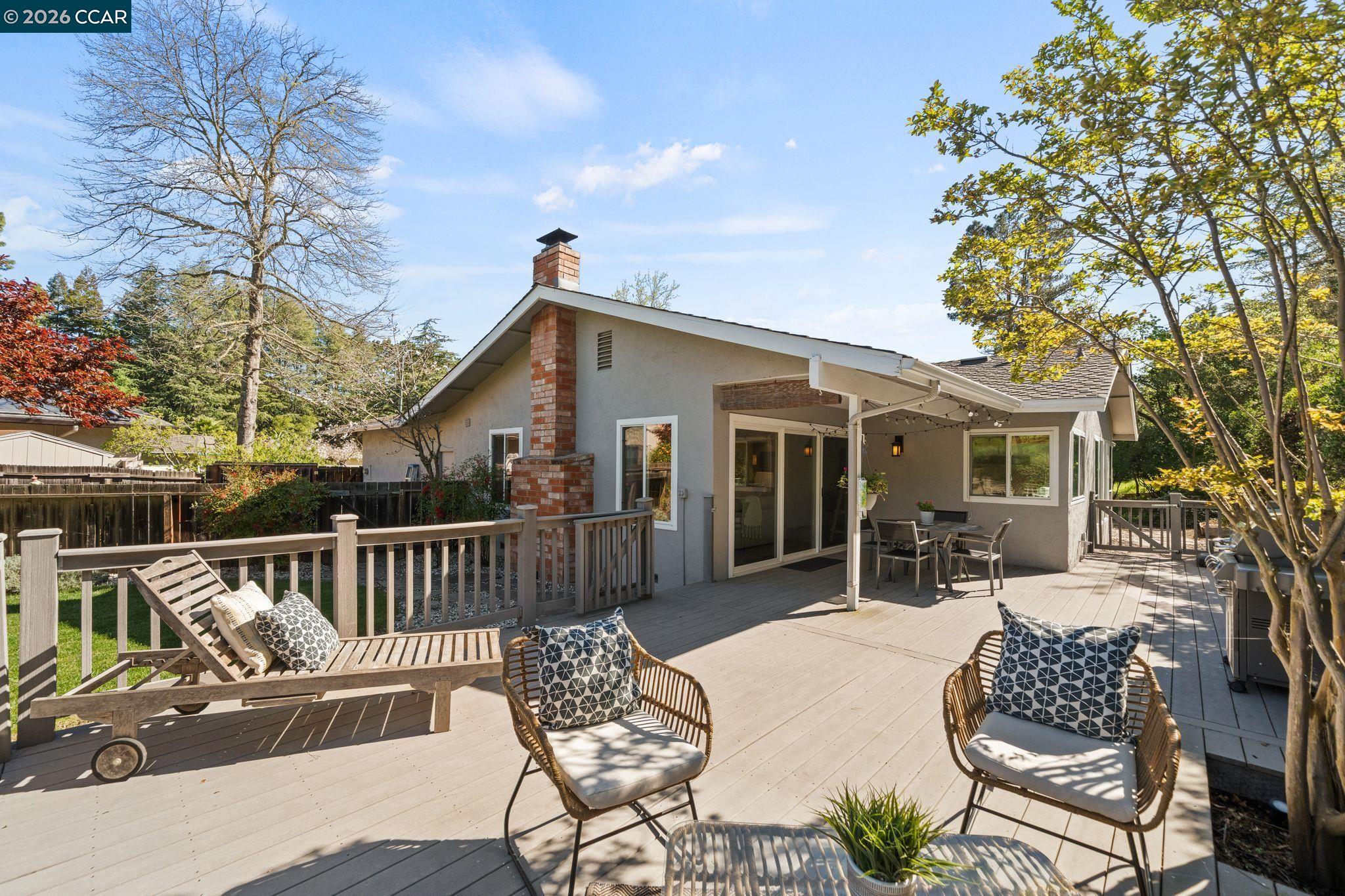 Detail Gallery Image 27 of 45 For 129 Galen Dr, Walnut Creek,  CA 94597 - 3 Beds | 2 Baths