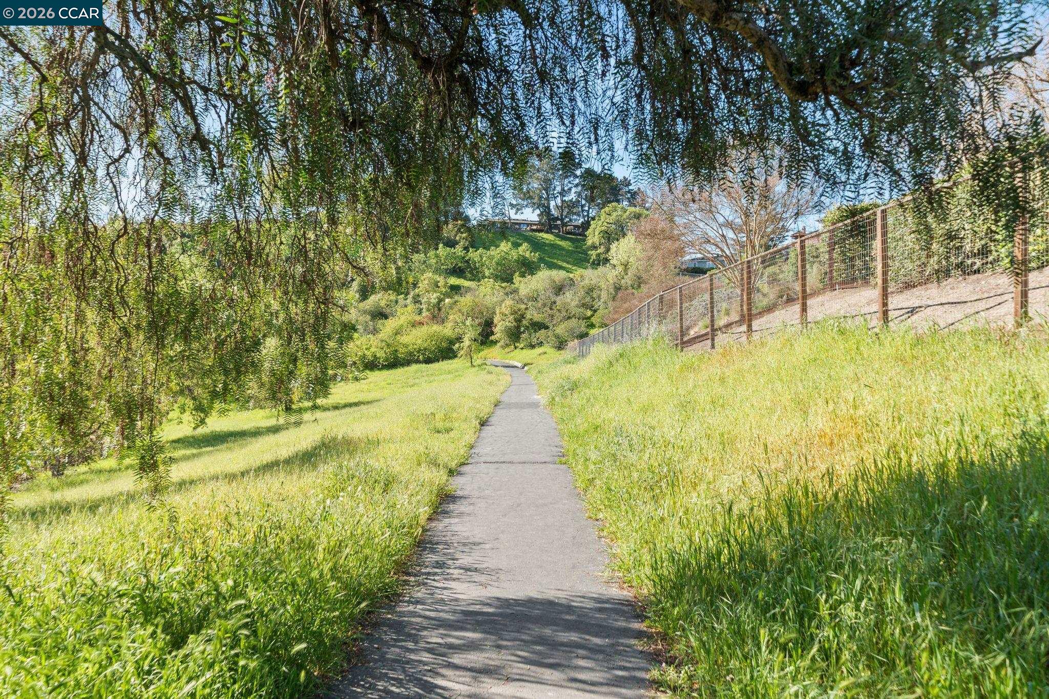 Detail Gallery Image 36 of 45 For 129 Galen Dr, Walnut Creek,  CA 94597 - 3 Beds | 2 Baths