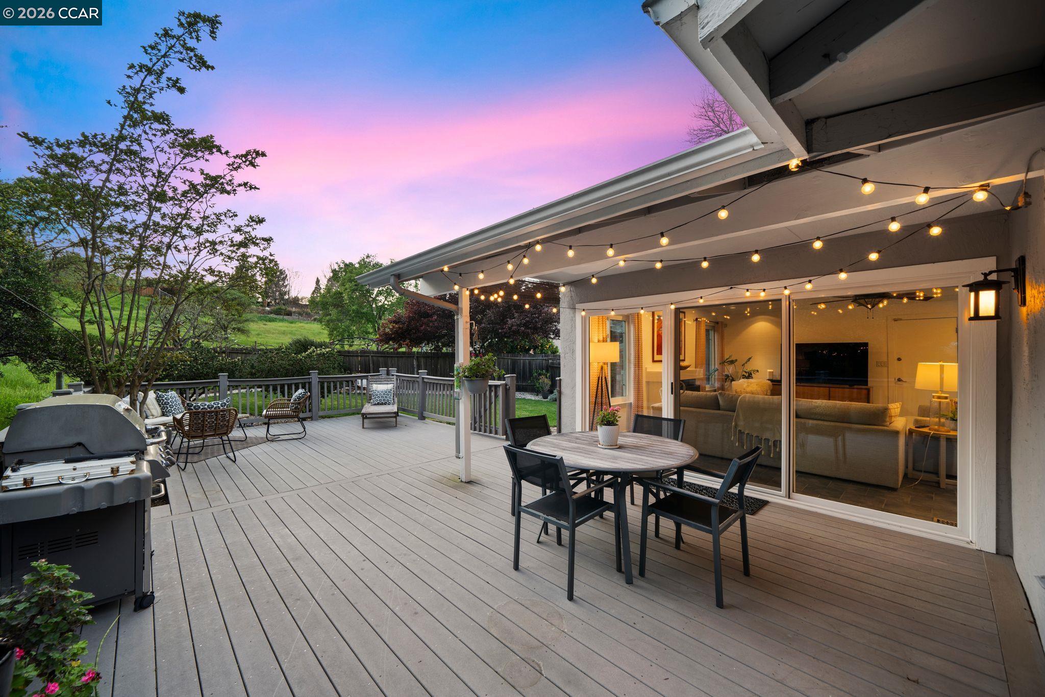 Detail Gallery Image 41 of 45 For 129 Galen Dr, Walnut Creek,  CA 94597 - 3 Beds | 2 Baths