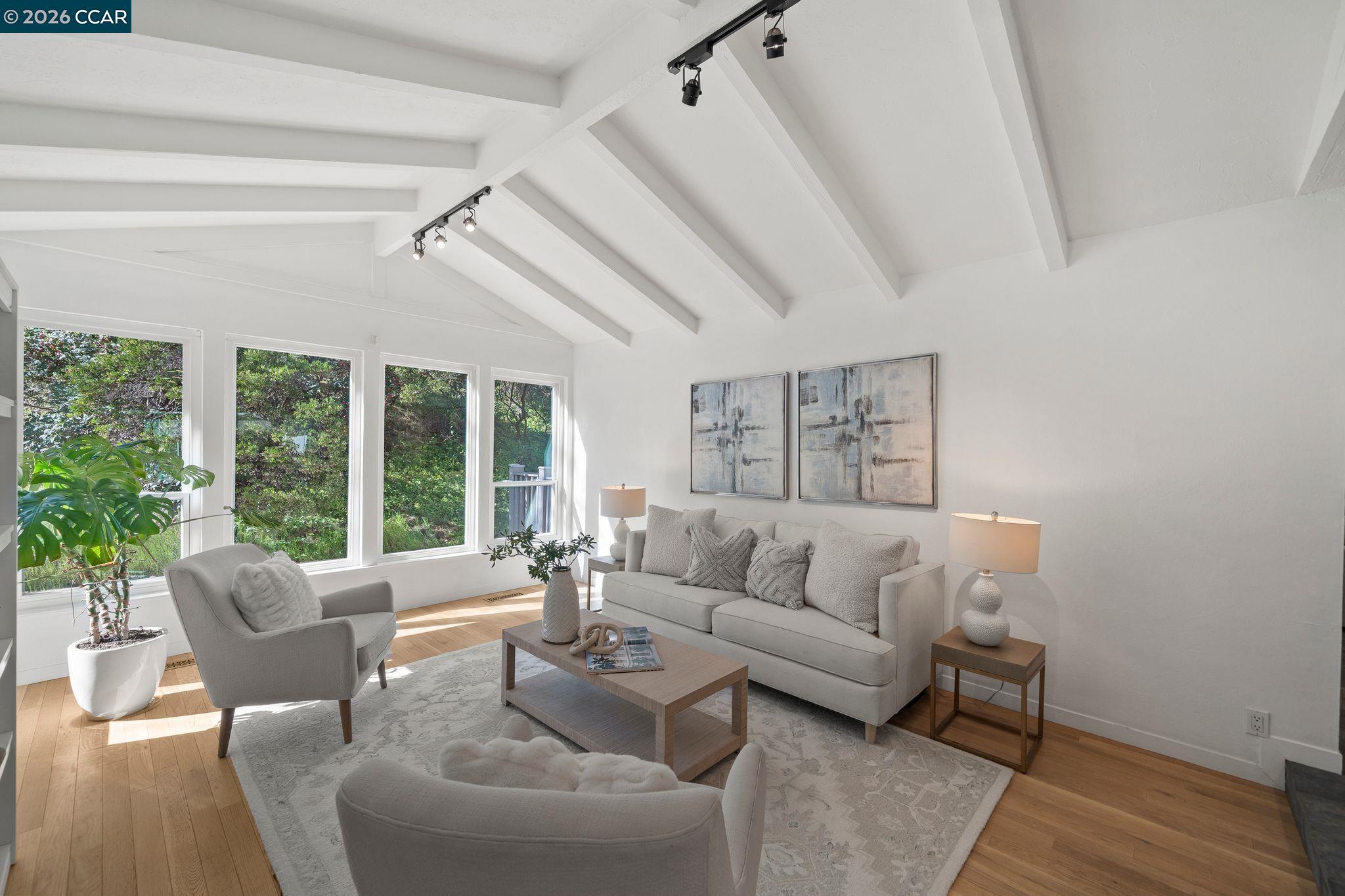 Detail Gallery Image 7 of 45 For 129 Galen Dr, Walnut Creek,  CA 94597 - 3 Beds | 2 Baths