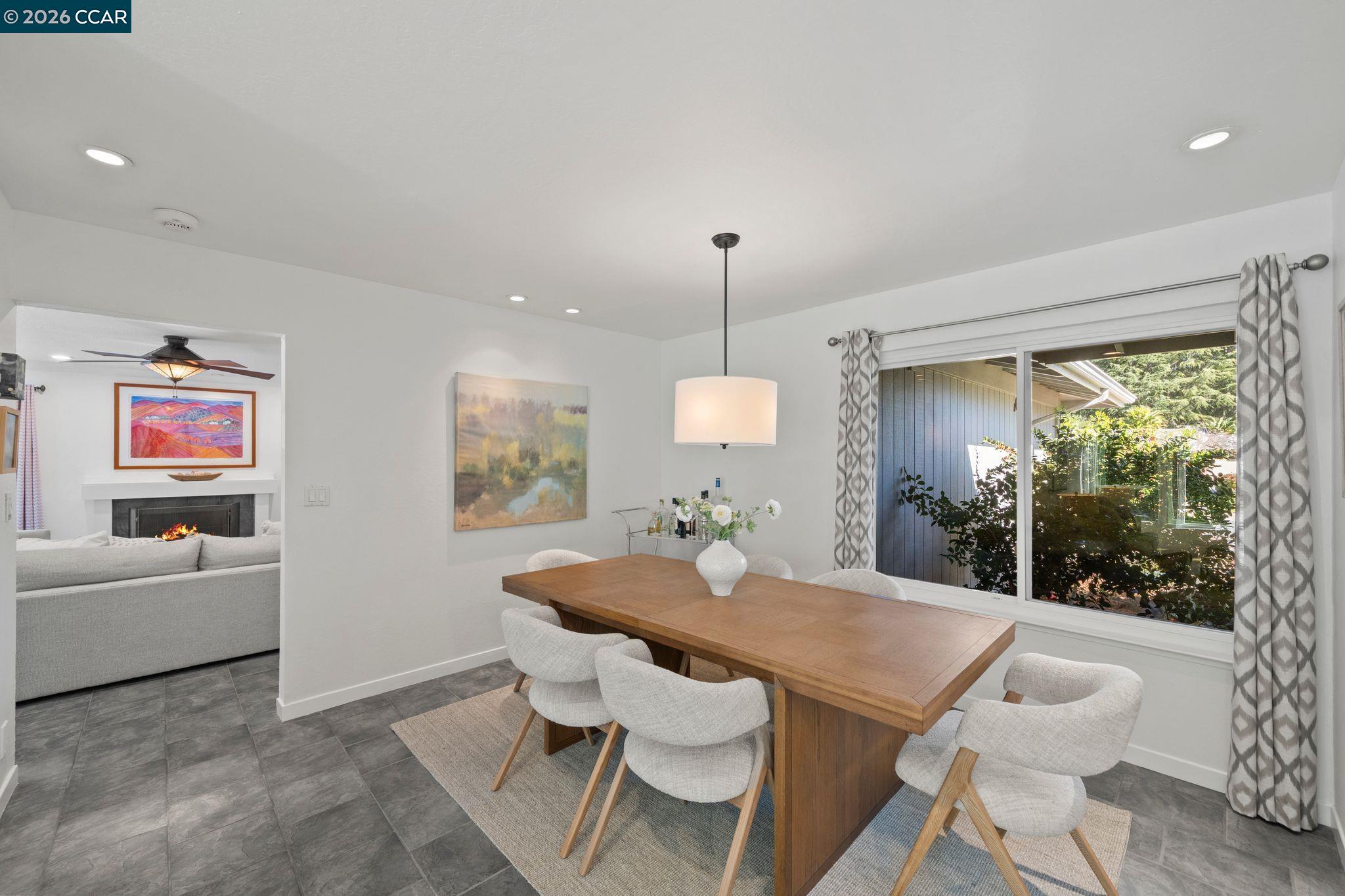 Detail Gallery Image 8 of 45 For 129 Galen Dr, Walnut Creek,  CA 94597 - 3 Beds | 2 Baths