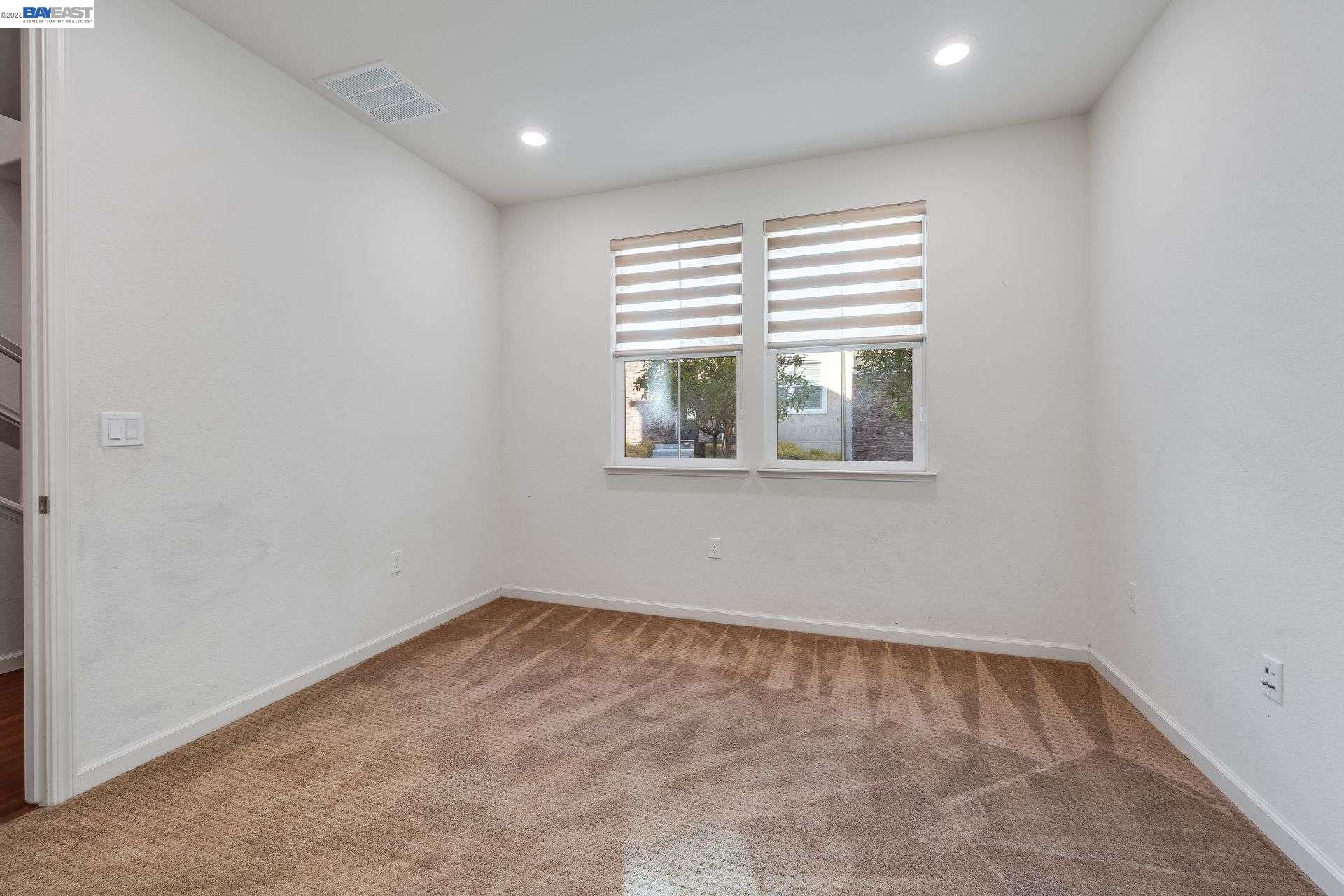 Photo #7: 41127358 Listing: Photo #7