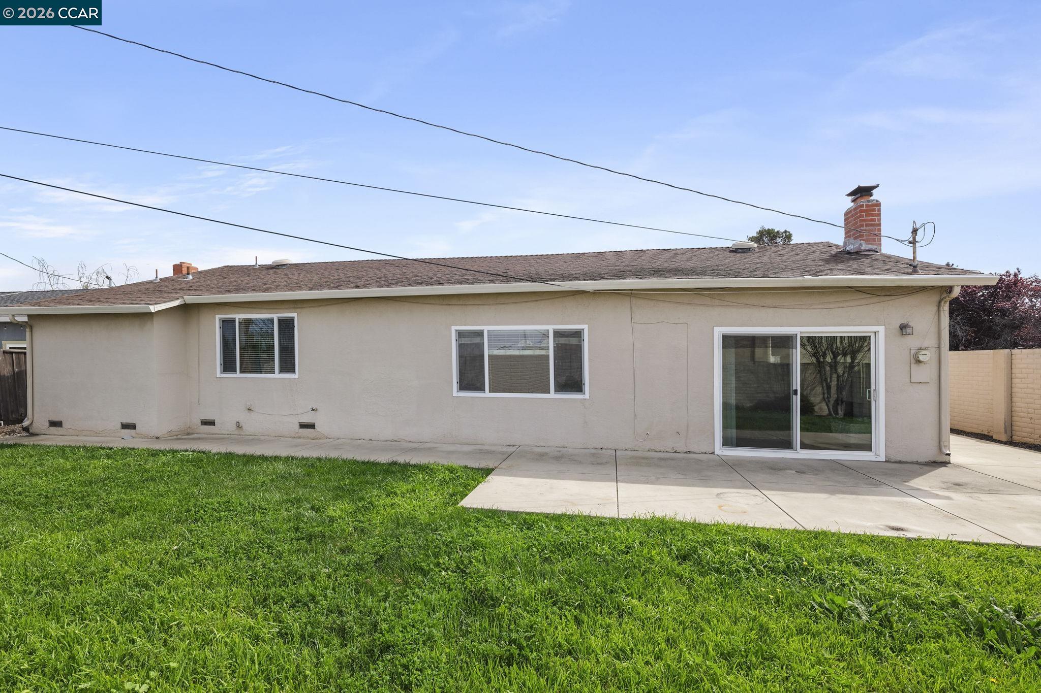 Detail Gallery Image 22 of 26 For 1515 Thornwood Dr, Concord,  CA 94521 - 3 Beds | 2 Baths