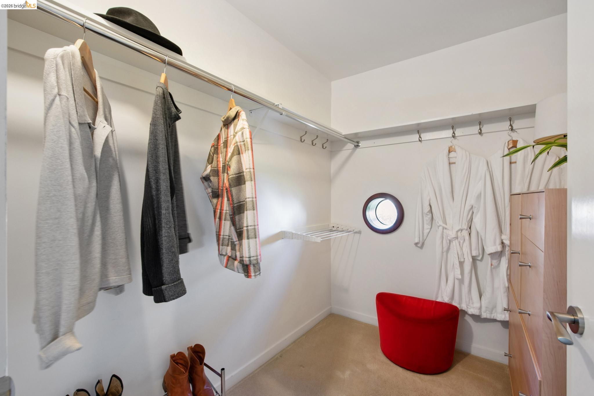 Detail Gallery Image 24 of 60 For 1260 63rd St., Emeryville,  CA 94608-2102 - 7 Beds | 4 Baths