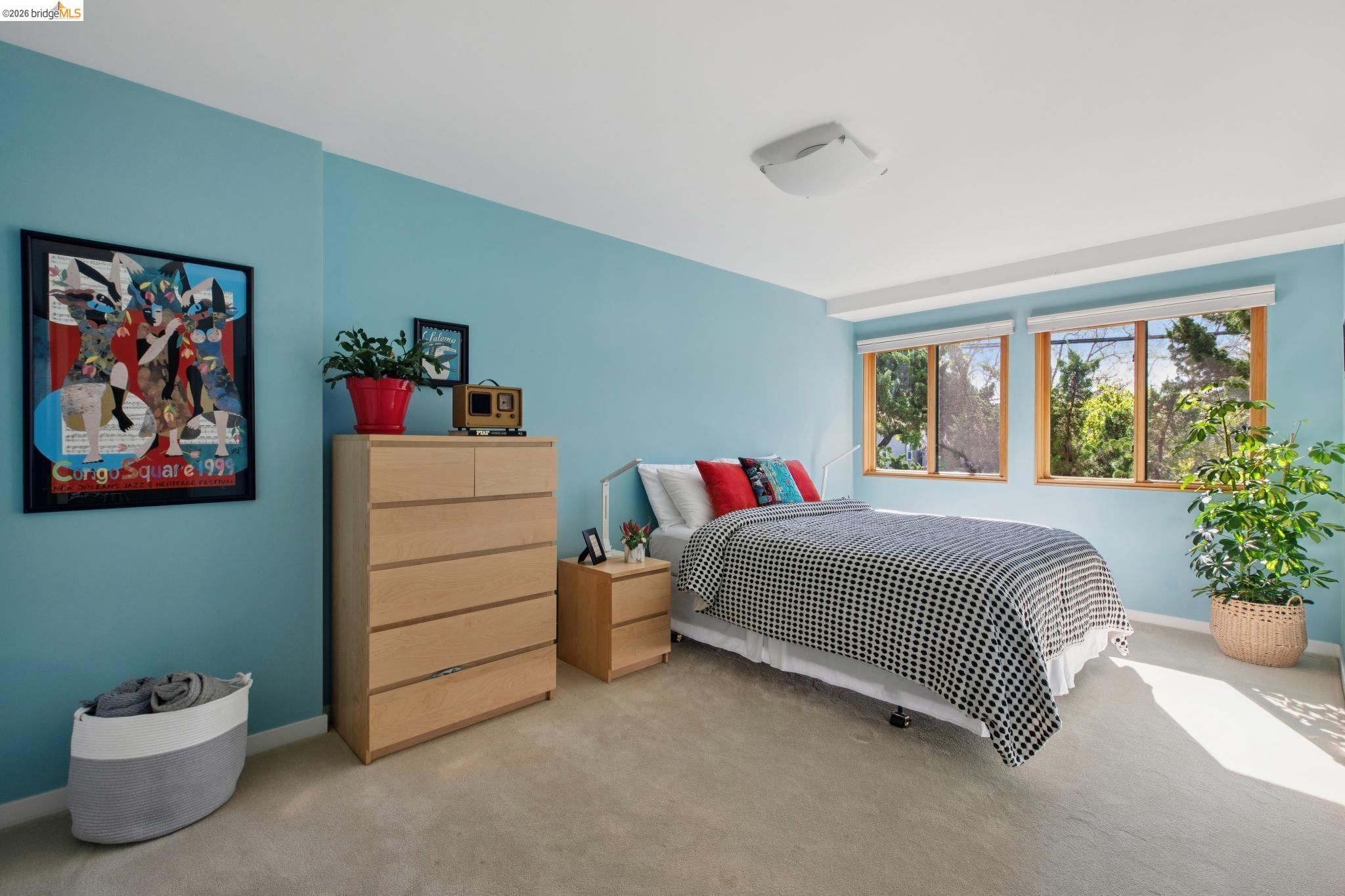 Detail Gallery Image 25 of 60 For 1260 63rd St., Emeryville,  CA 94608-2102 - 7 Beds | 4 Baths