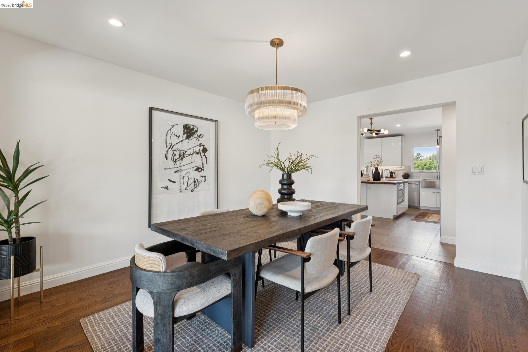 Detail Gallery Image 13 of 60 For 7919 Phaeton Dr, Oakland,  CA 94605 - 3 Beds | 2/1 Baths