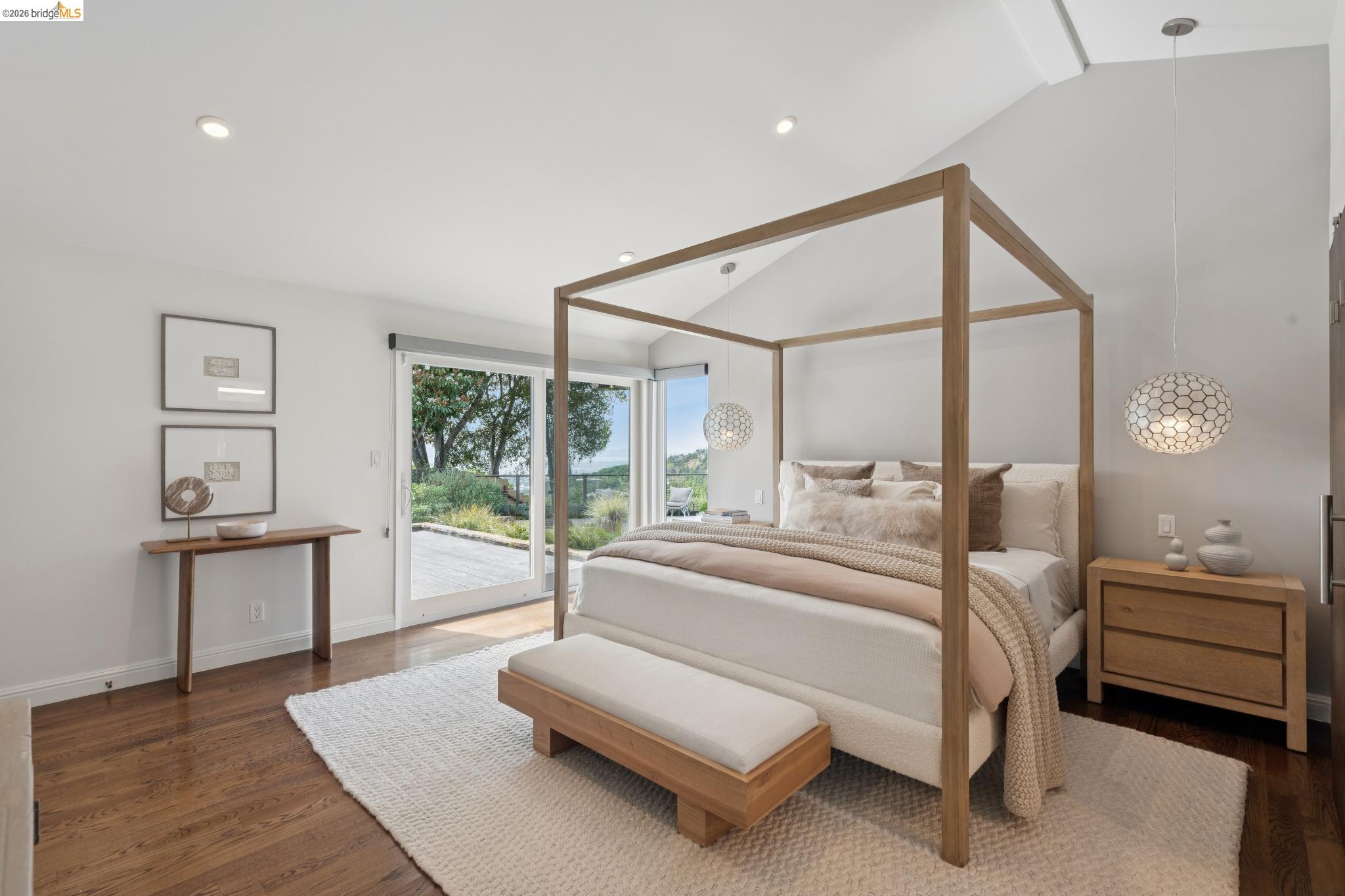 Detail Gallery Image 47 of 60 For 7919 Phaeton Dr, Oakland,  CA 94605 - 3 Beds | 2/1 Baths