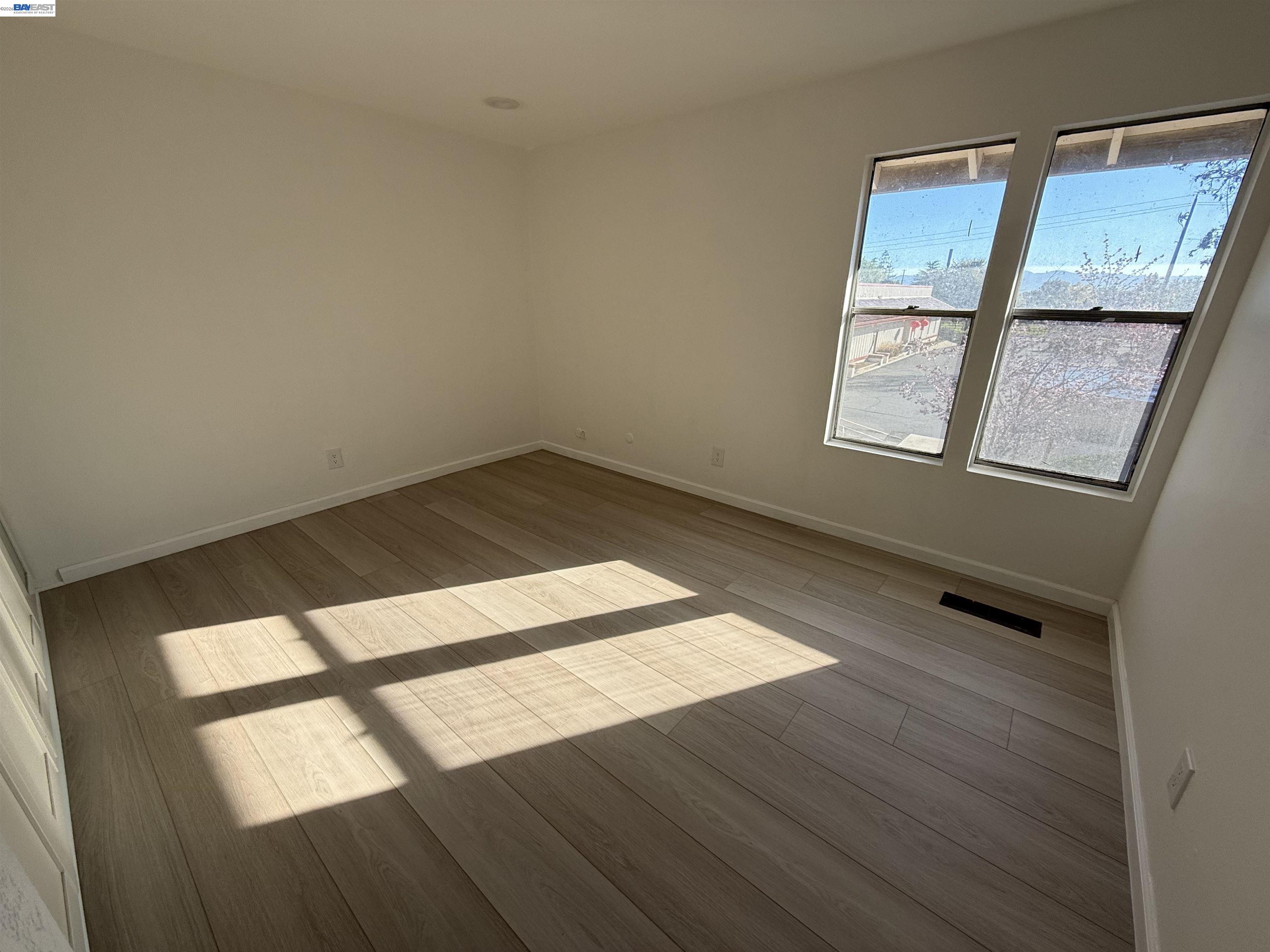 Detail Gallery Image 3 of 8 For 21053 Red Fir Ct., Cupertino,  CA 95014 - 3 Beds | 1/1 Baths