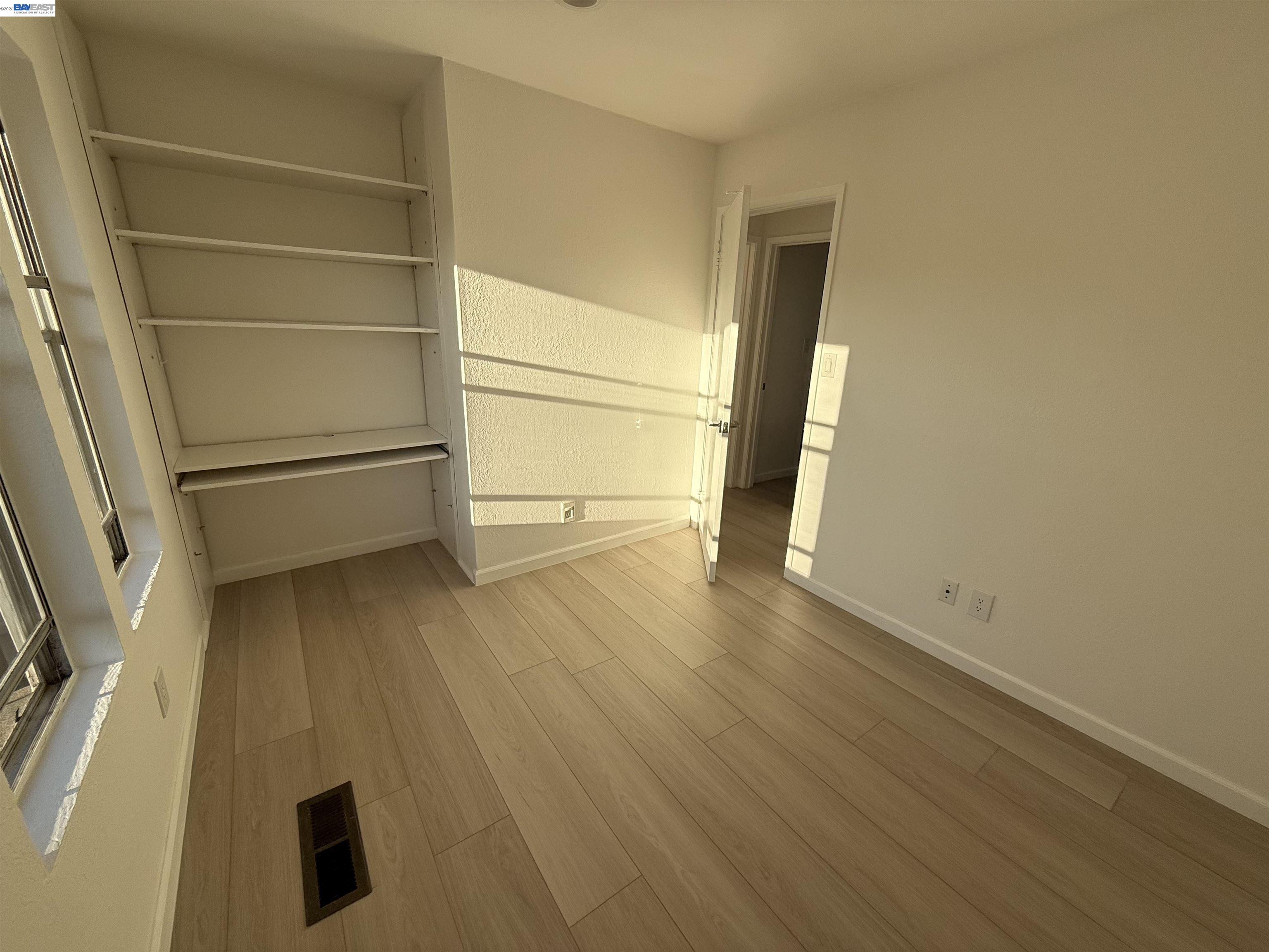 Detail Gallery Image 5 of 8 For 21053 Red Fir Ct., Cupertino,  CA 95014 - 3 Beds | 1/1 Baths