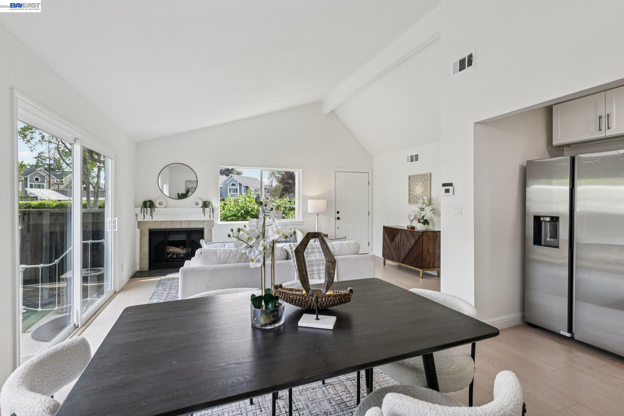 Photo #8: 41127372 Listing: Photo #8