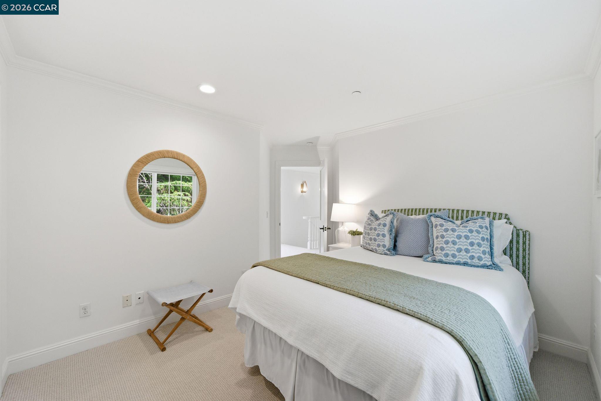 Detail Gallery Image 43 of 53 For 3 Honey Hill Ct, Orinda,  CA 94563 - 6 Beds | 4/1 Baths