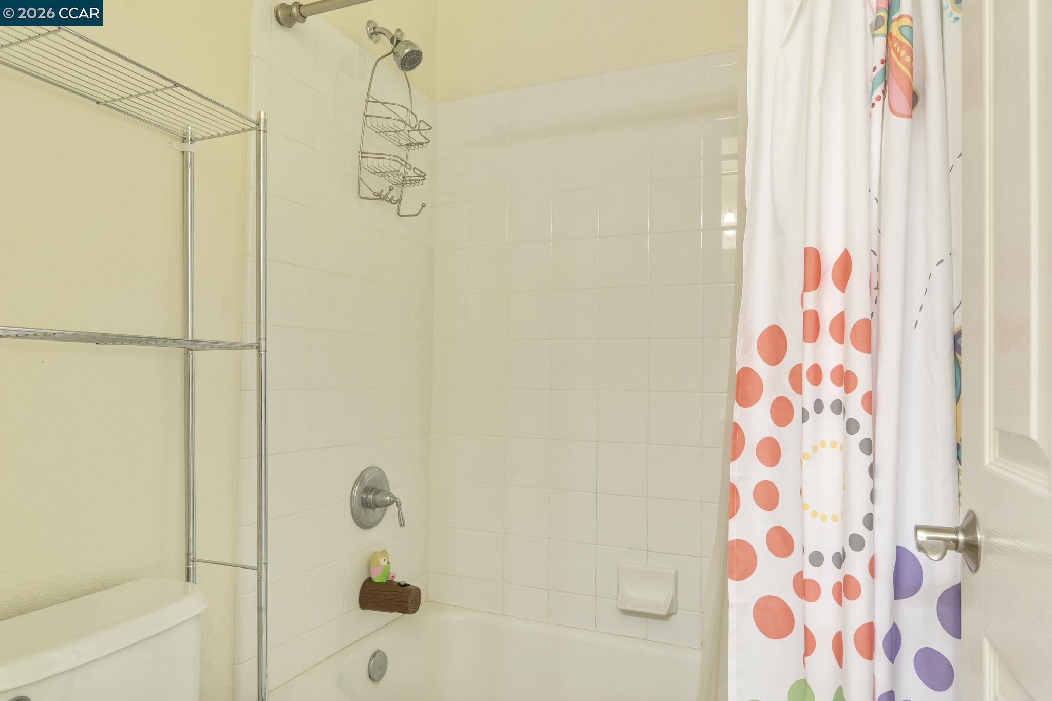 Detail Gallery Image 29 of 56 For 5141 Fern Ridge Cir, Discovery Bay,  CA 94505 - 4 Beds | 3/1 Baths