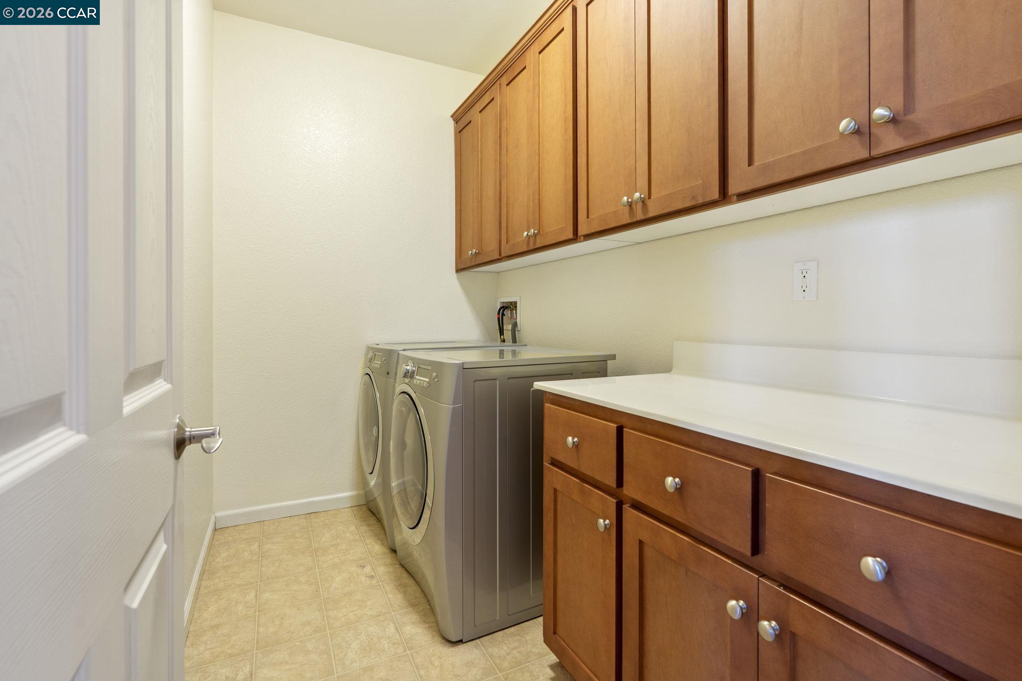 Detail Gallery Image 36 of 56 For 5141 Fern Ridge Cir, Discovery Bay,  CA 94505 - 4 Beds | 3/1 Baths