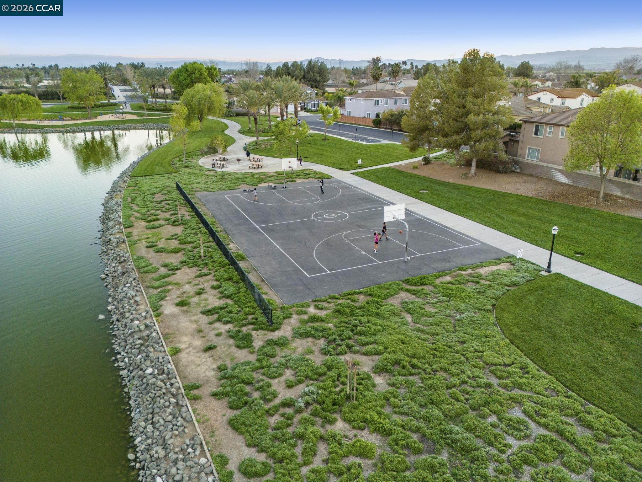 Detail Gallery Image 55 of 56 For 5141 Fern Ridge Cir, Discovery Bay,  CA 94505 - 4 Beds | 3/1 Baths